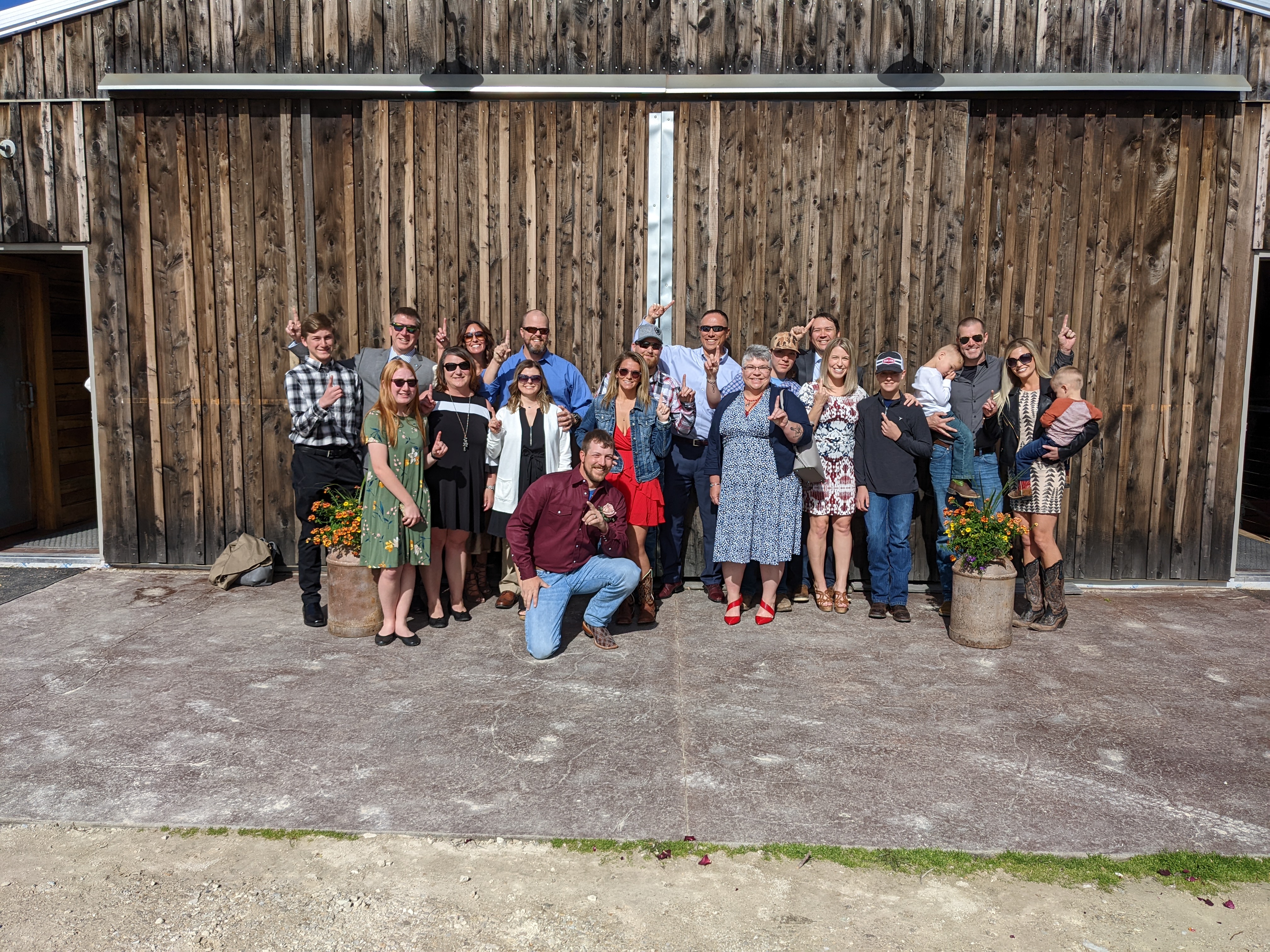 PXL 20220409 212132969