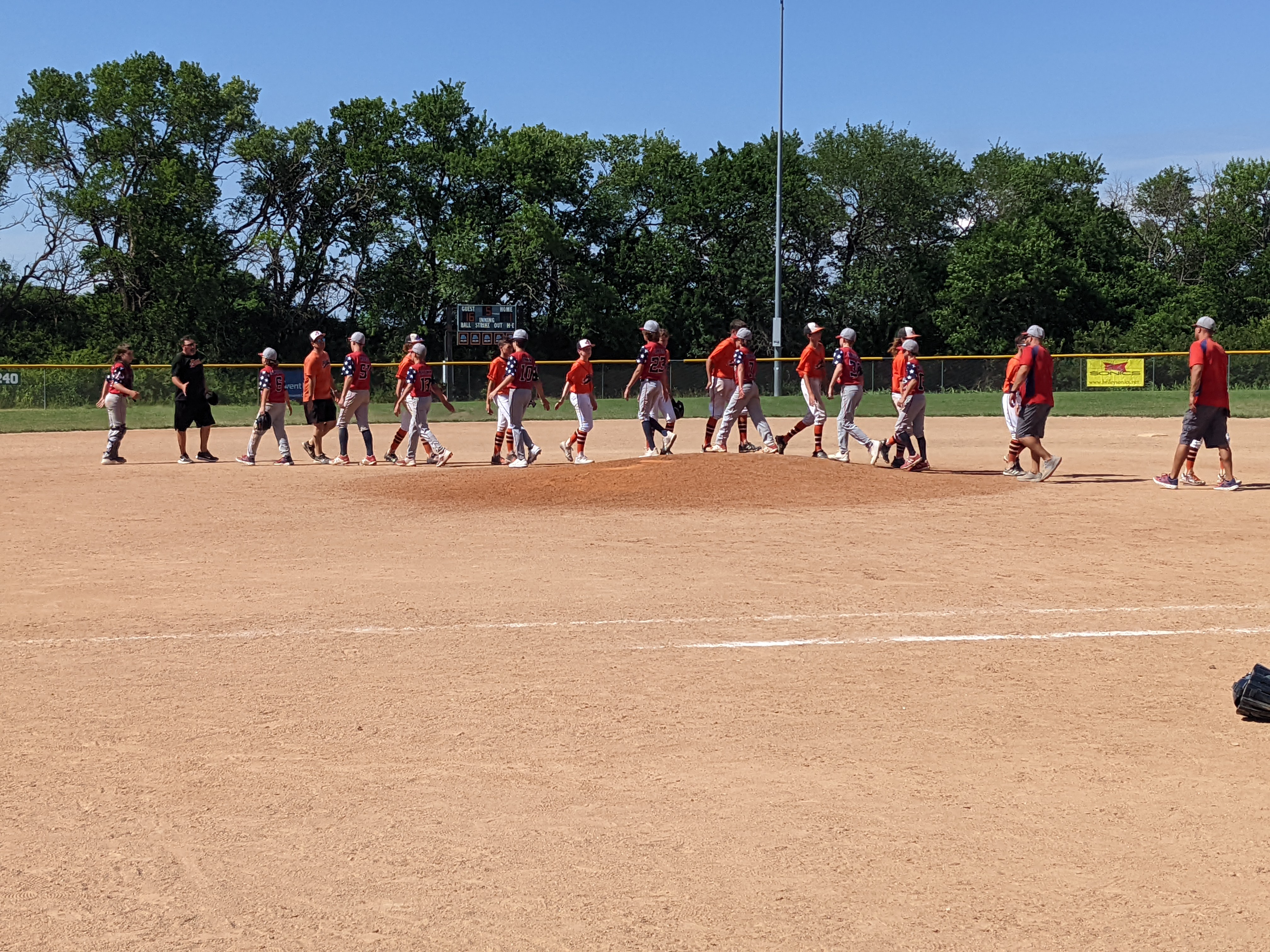 PXL 20220611 212355071