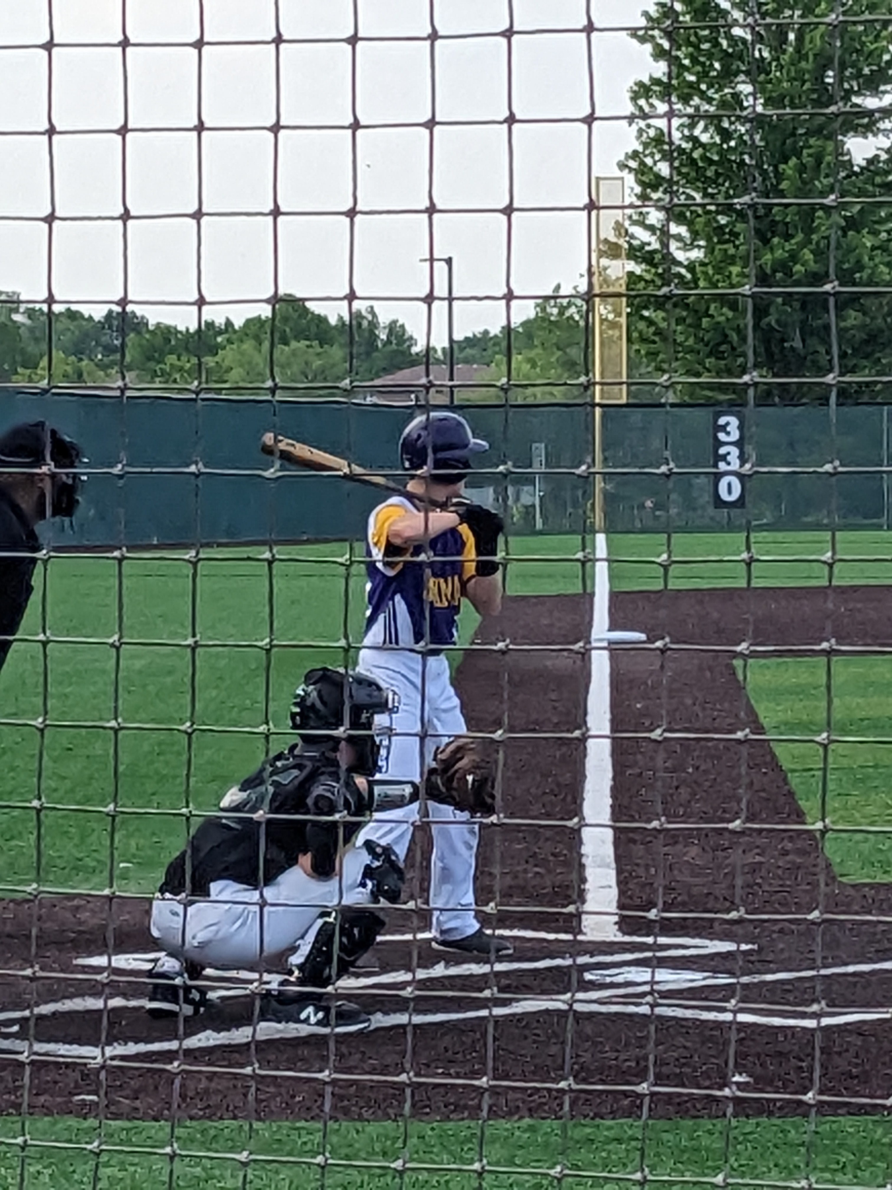 PXL 20230512 232806079