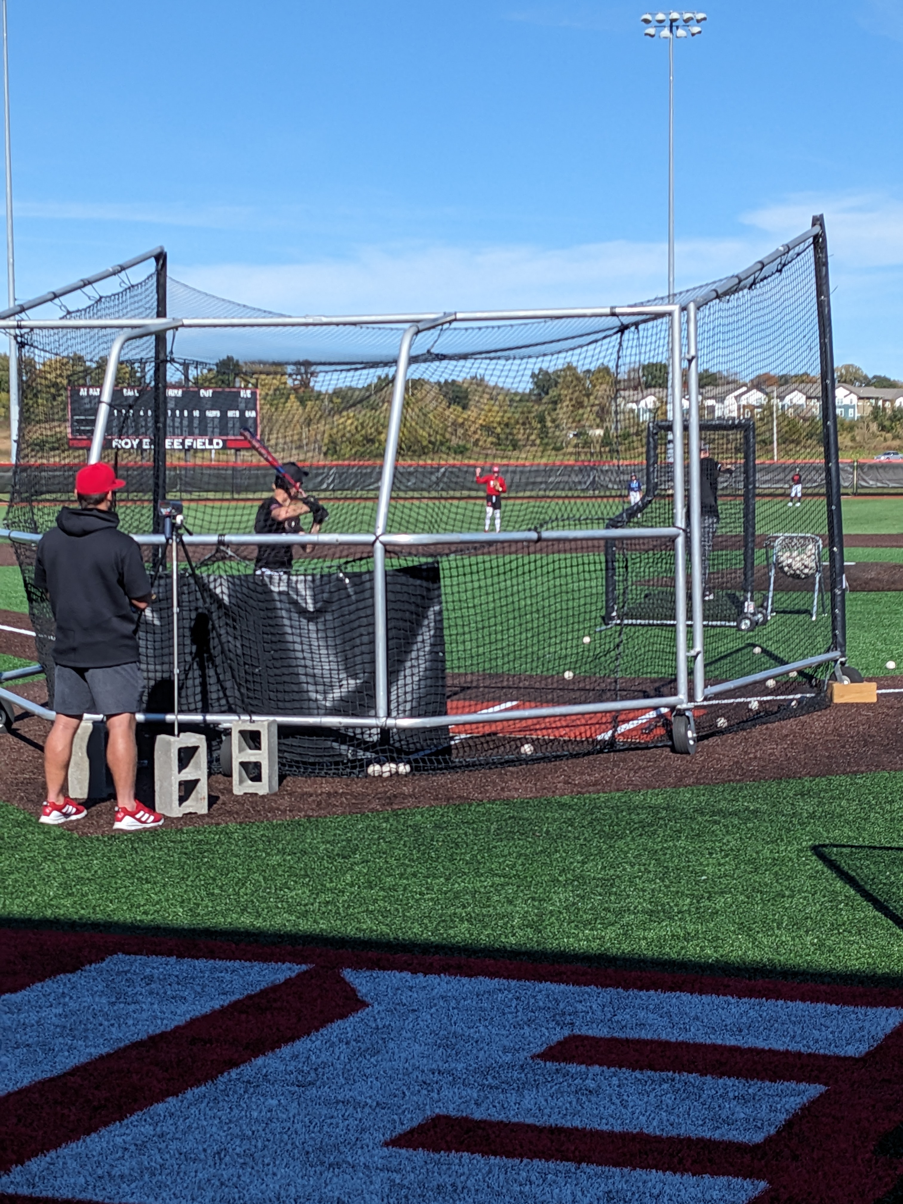 PXL 20231022 191922965