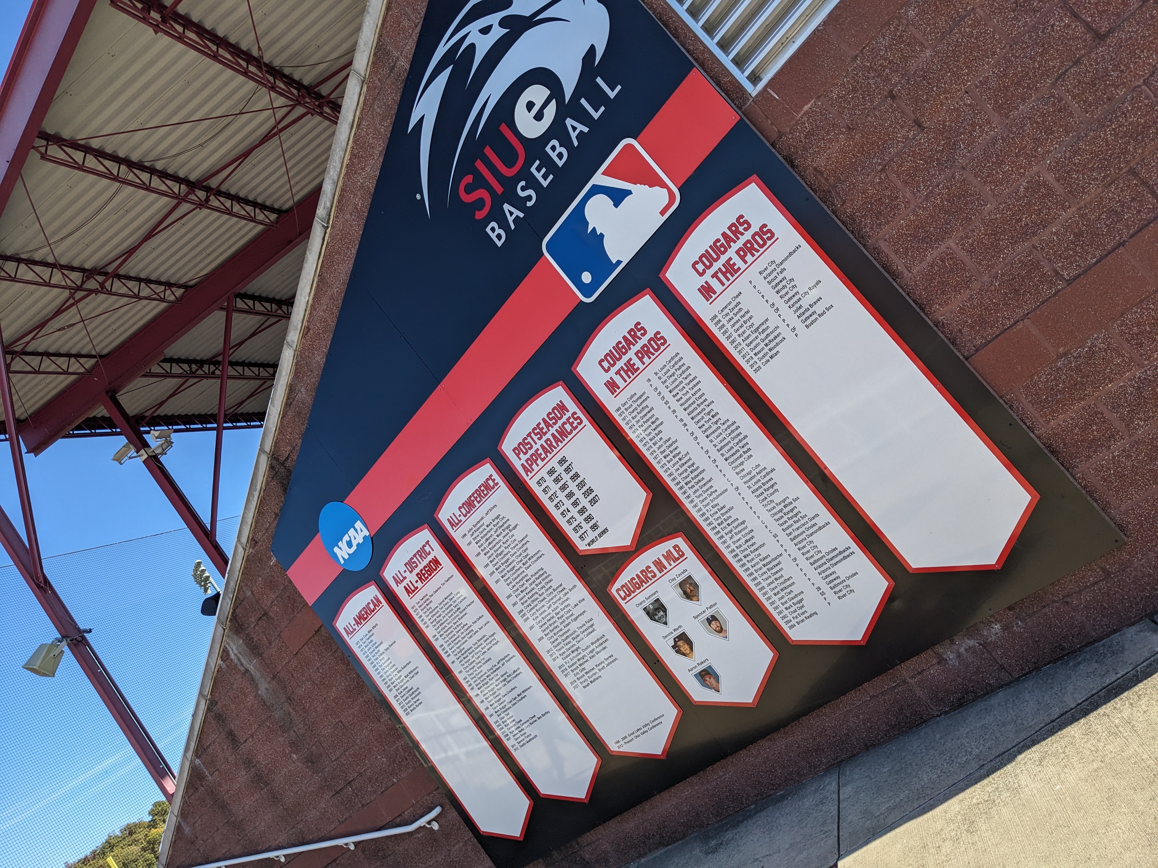 PXL 20231022 204402108