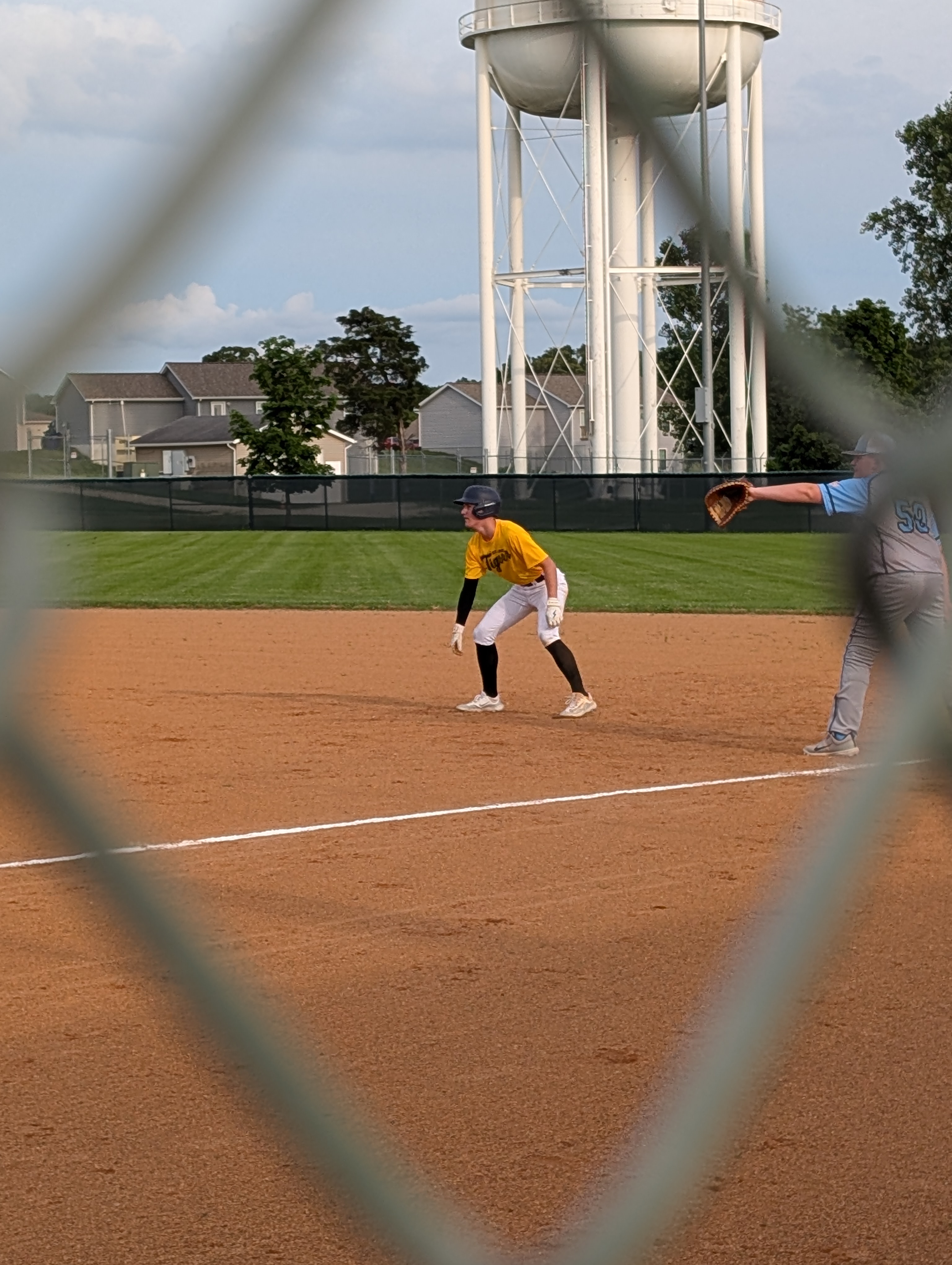 PXL 20250616 233942733