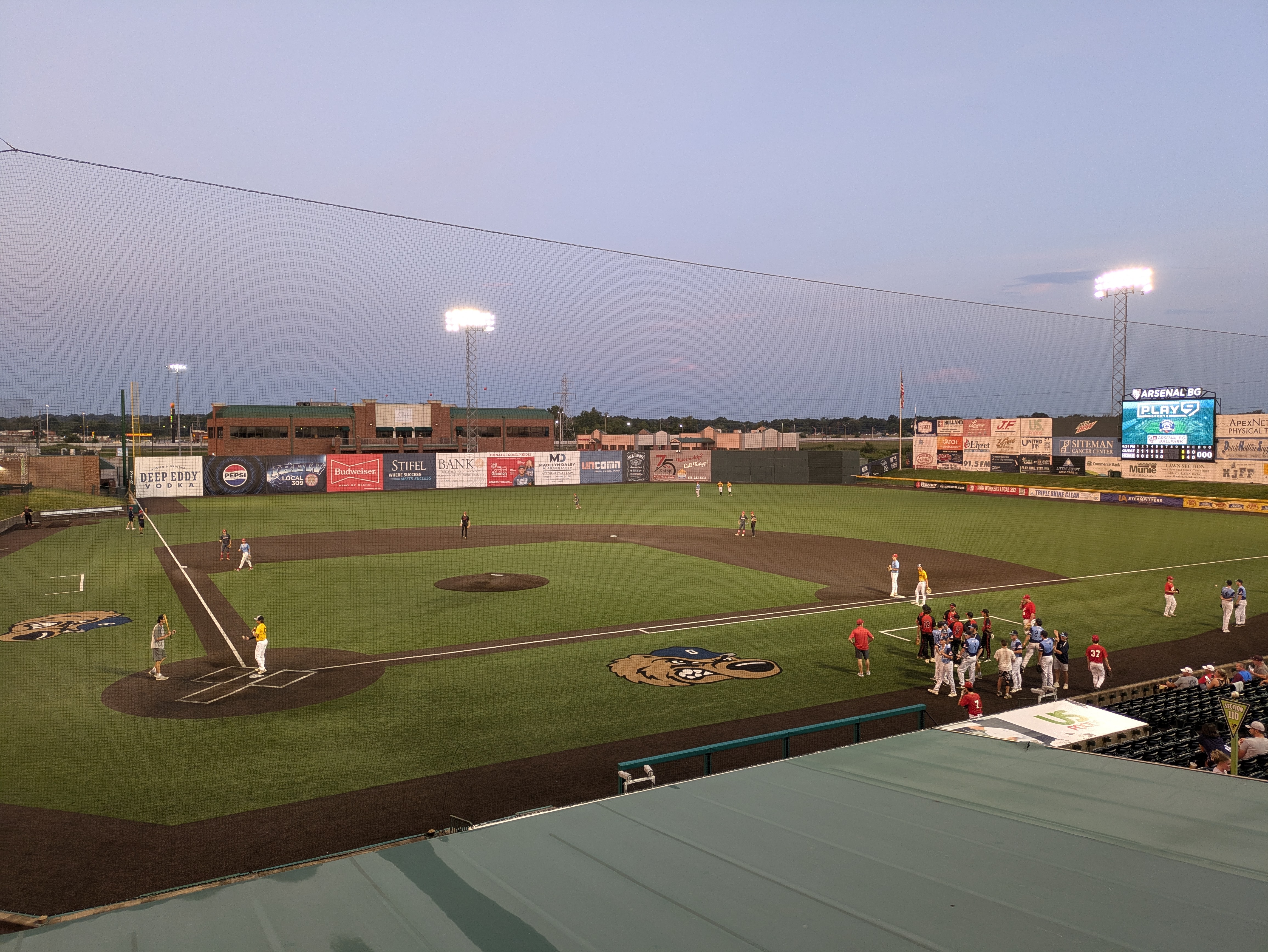 PXL 20250728 012144338.RAW 01.COVER