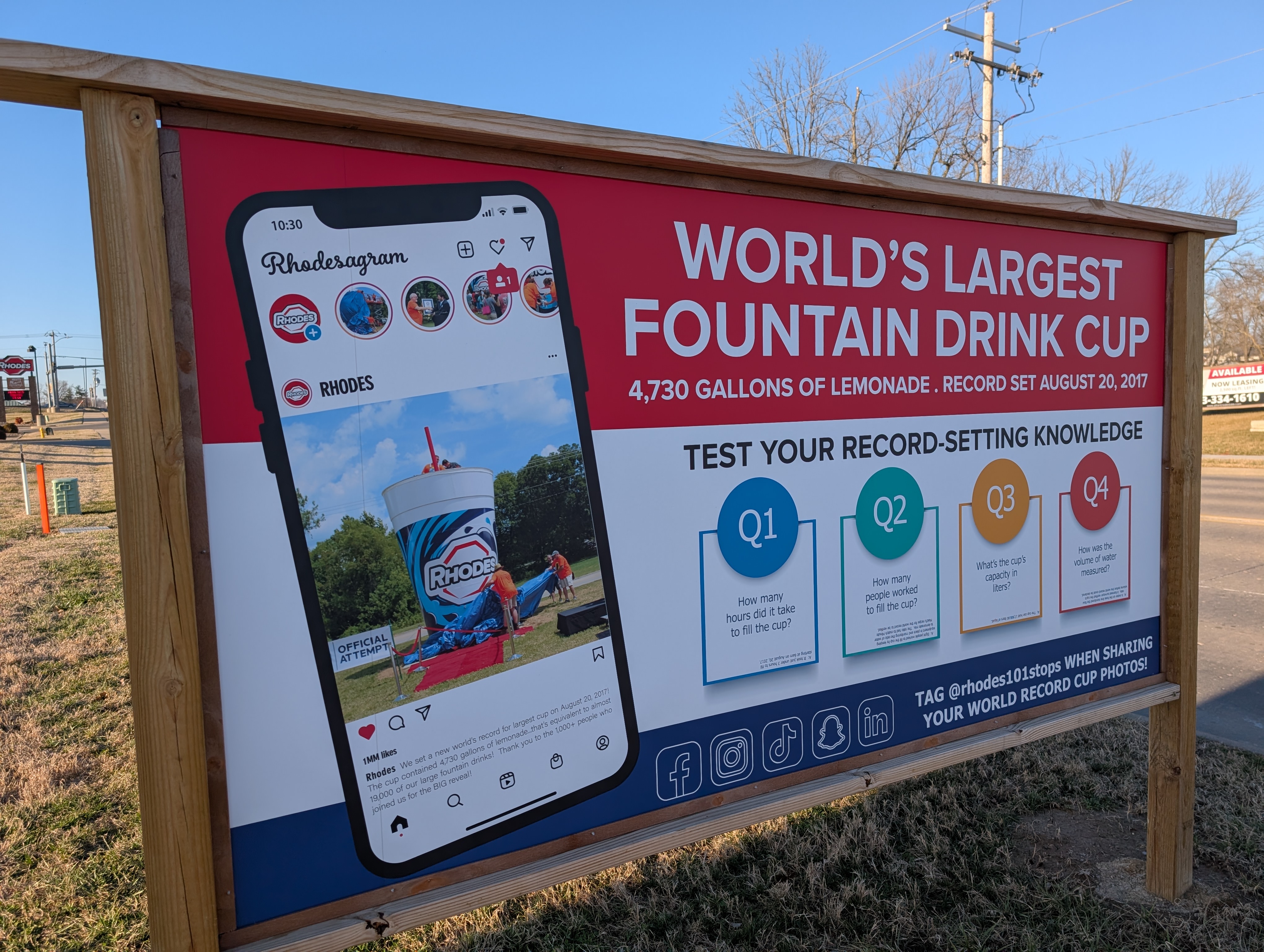 PXL 20250228 224231768