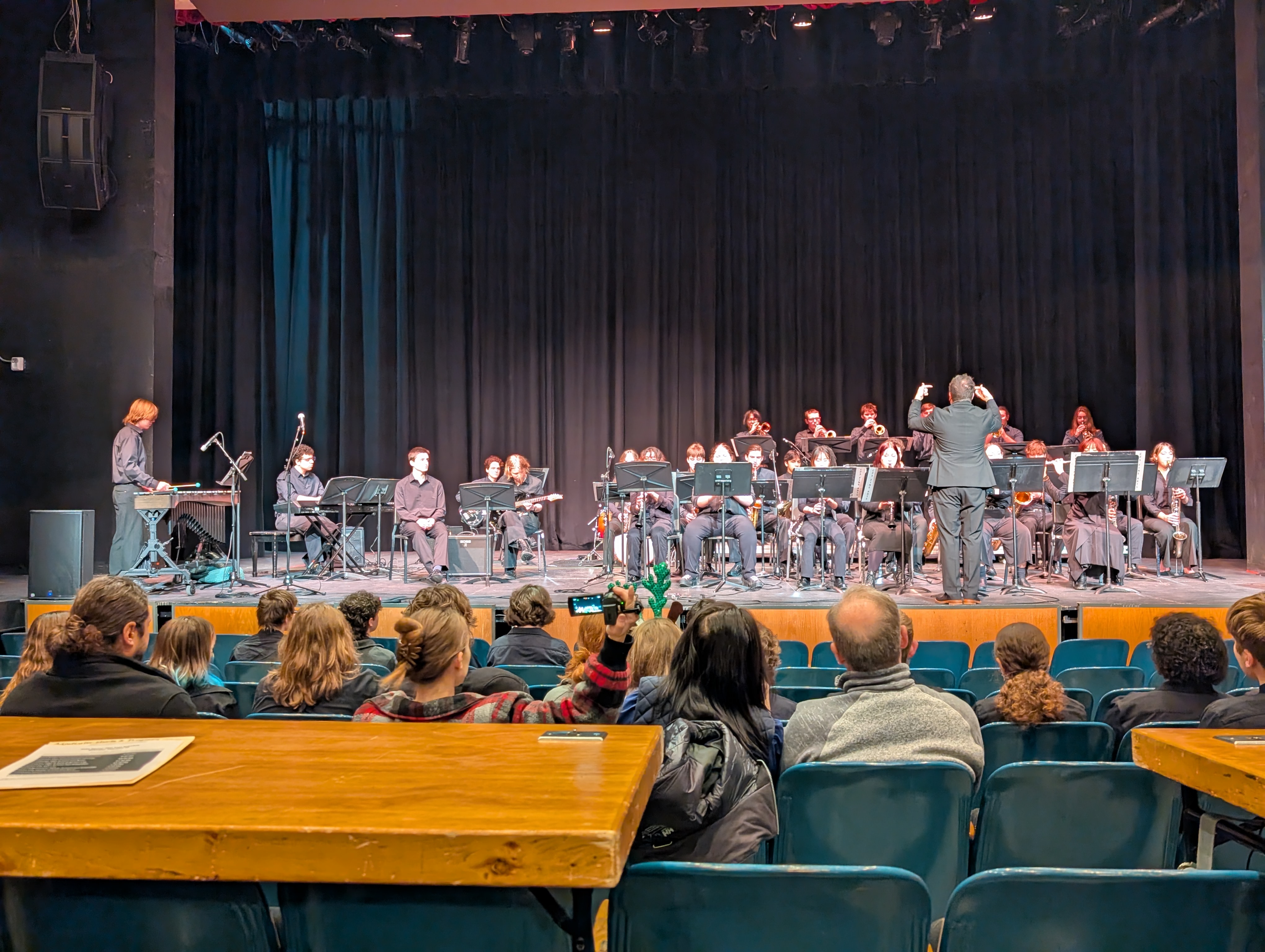 PXL 20250215 153858666