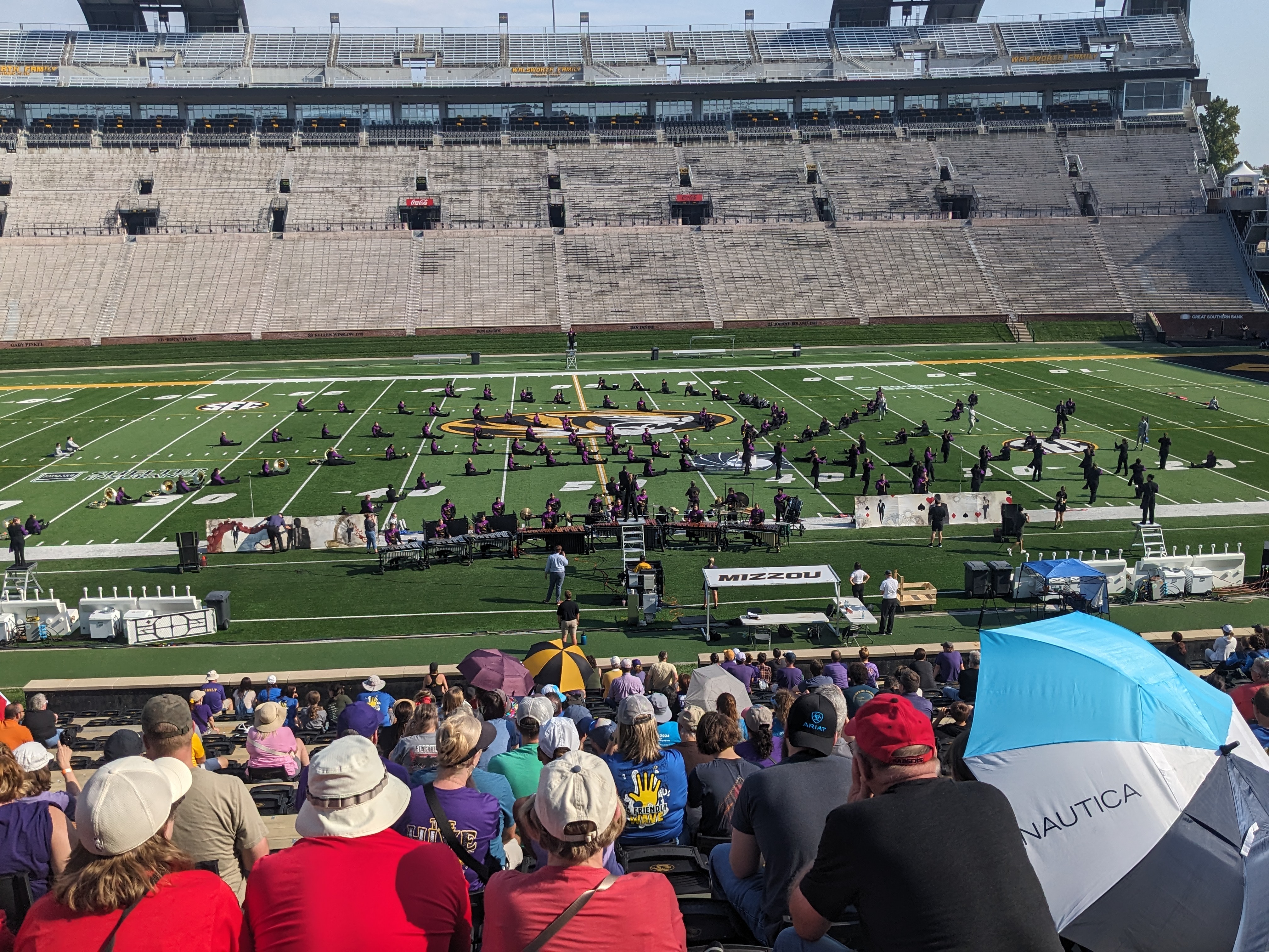 PXL 20241012 195837391