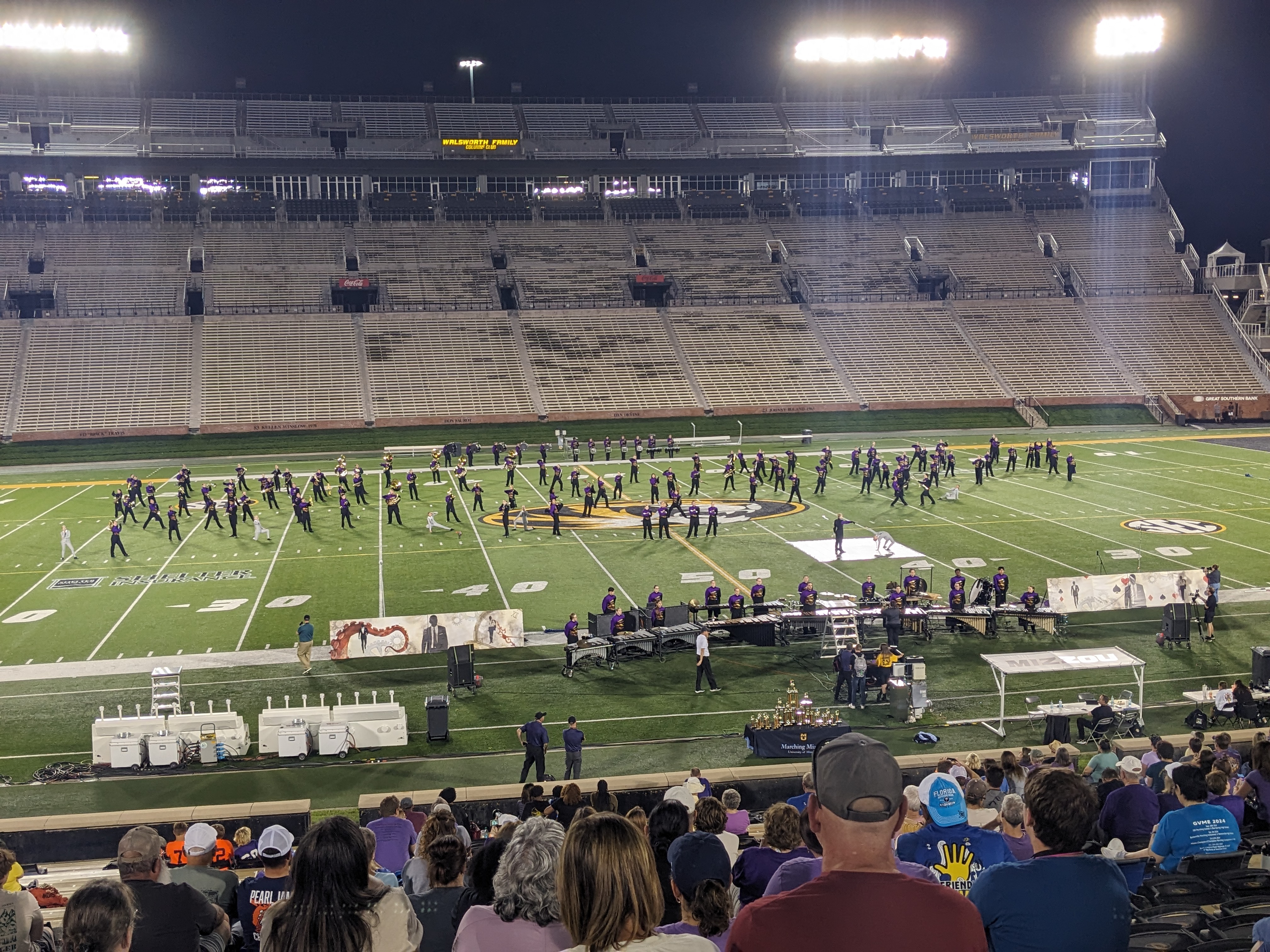 PXL 20241013 003025144