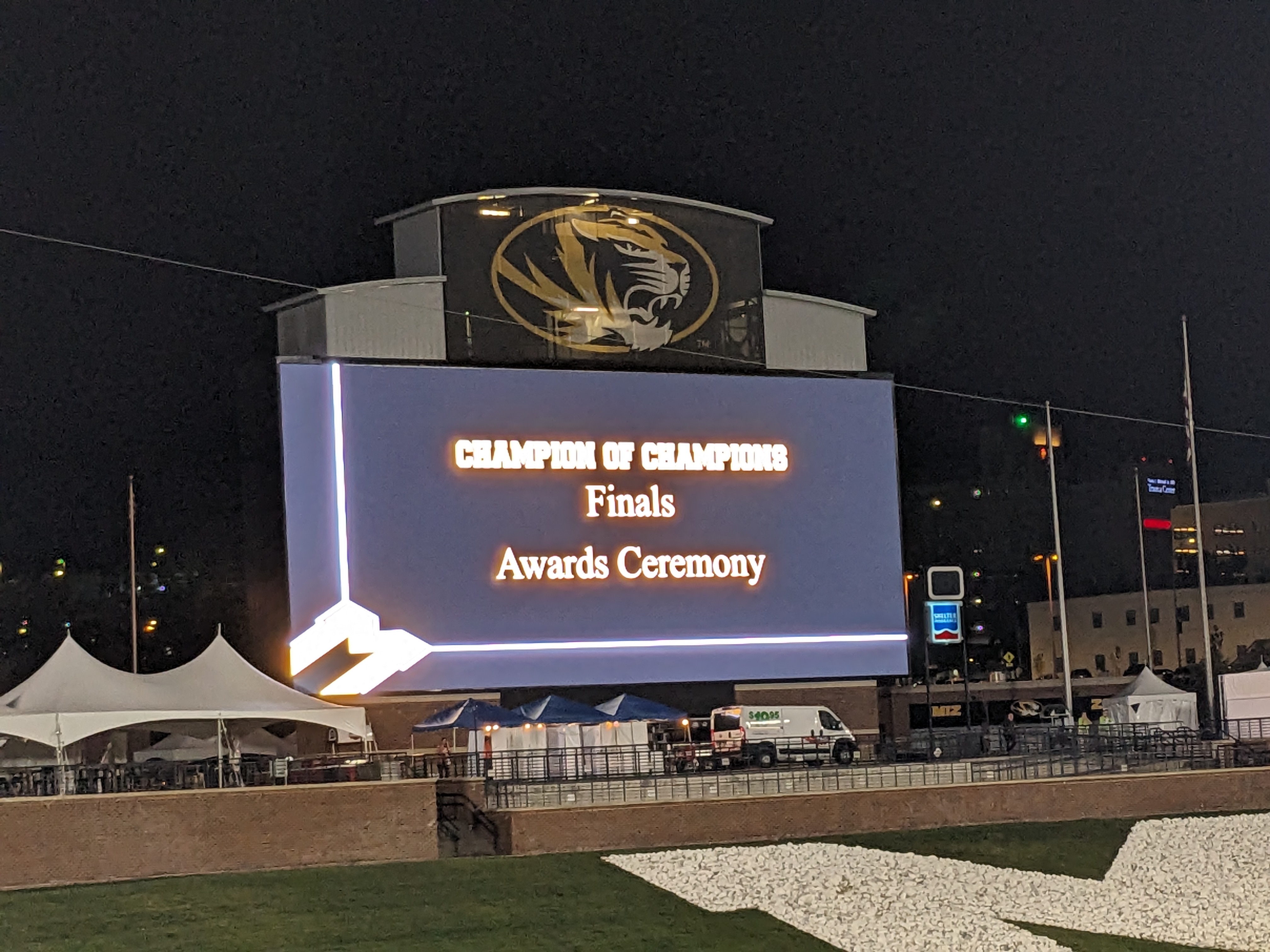 PXL 20241013 022023942