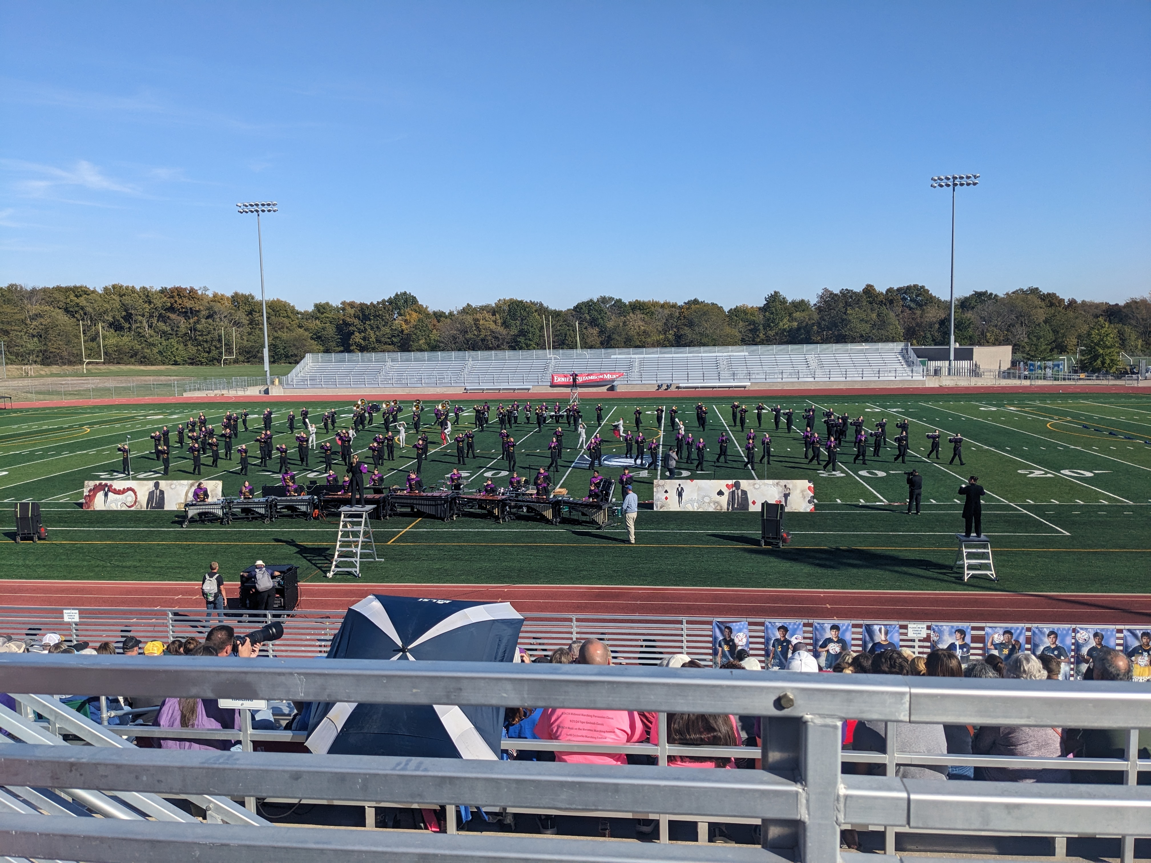 PXL 20241019 200742345