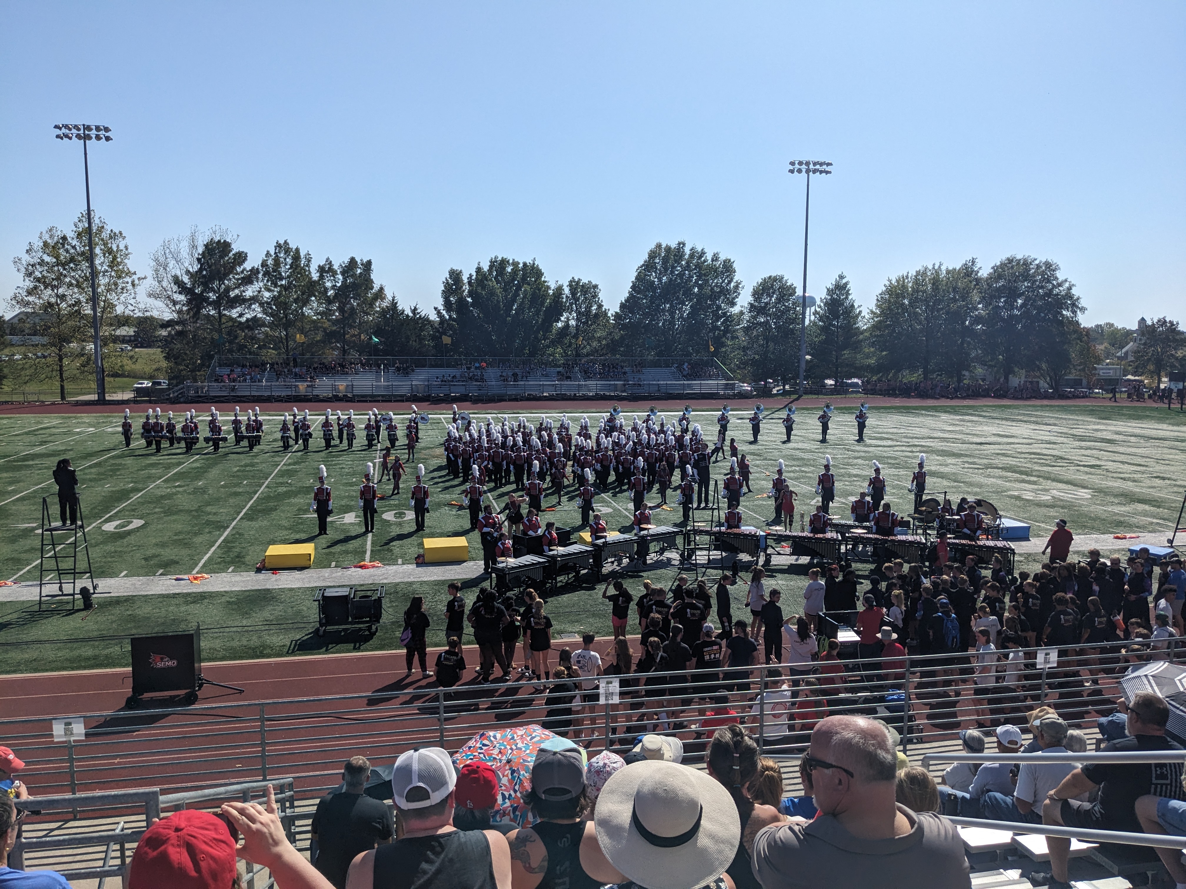 PXL 20241005 193104884