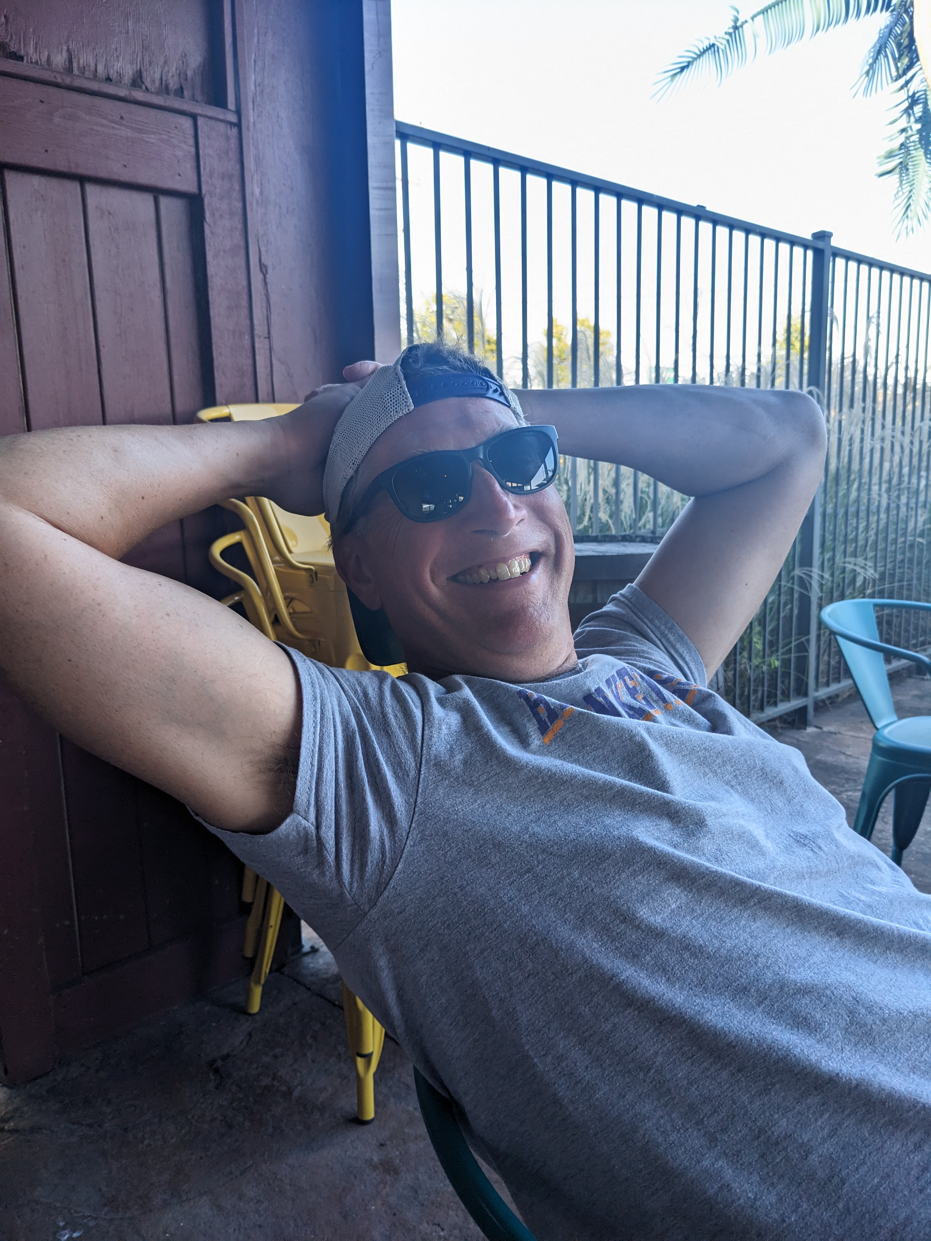 PXL 20241005 215651466