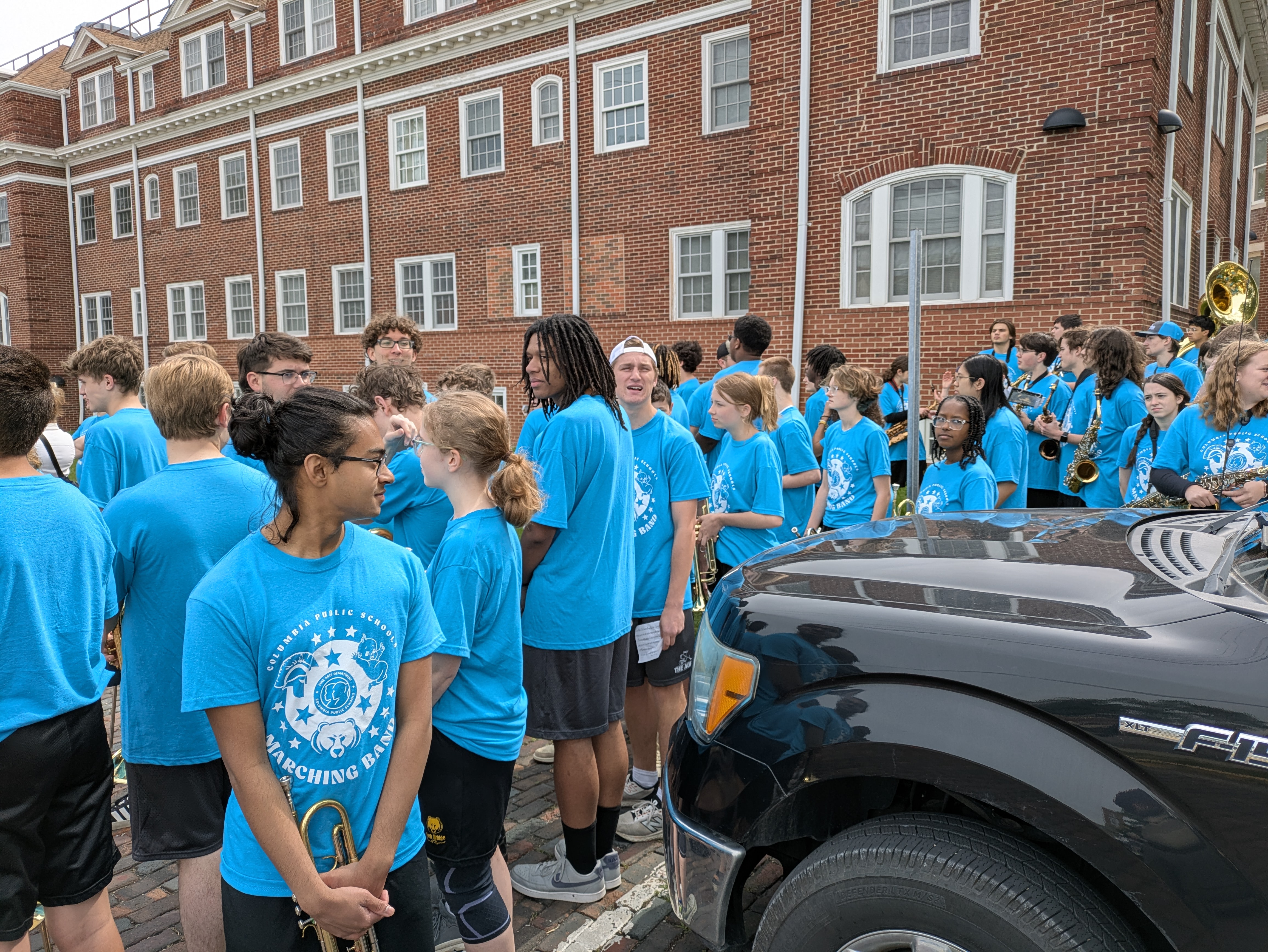 PXL 20250526 151139304.RAW 01.COVER