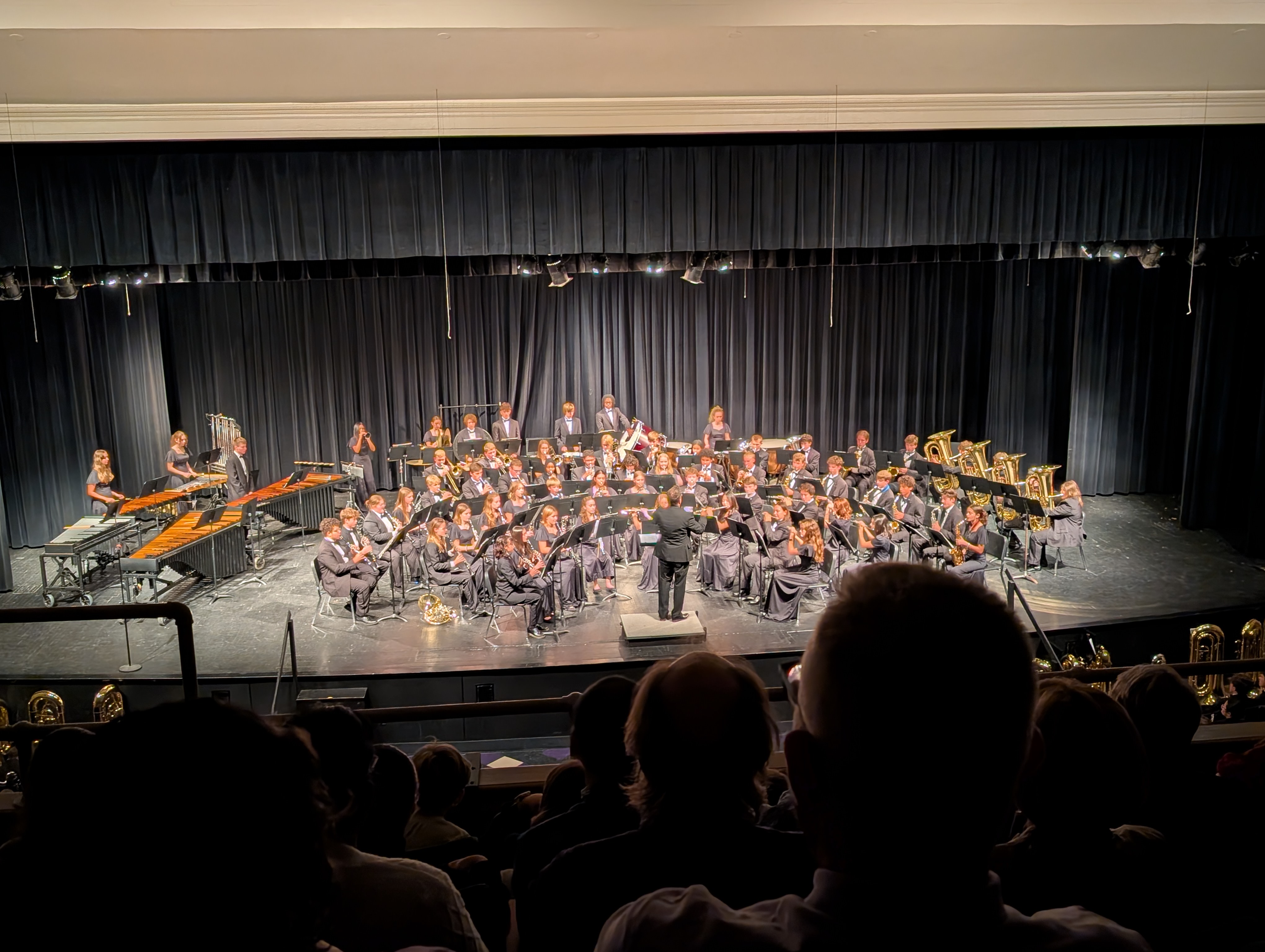 PXL 20251022 004005846