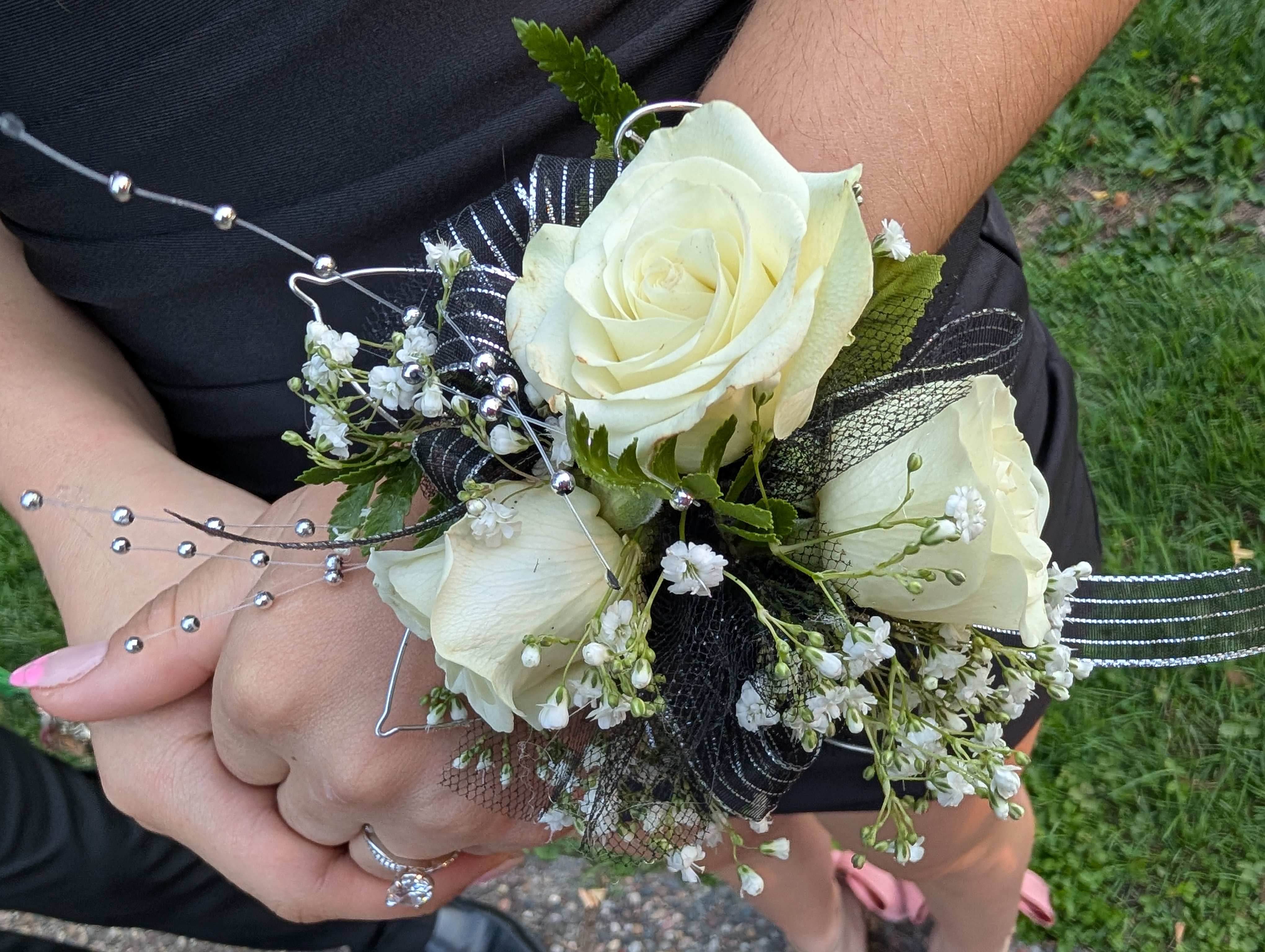 PXL 20251009 231447418