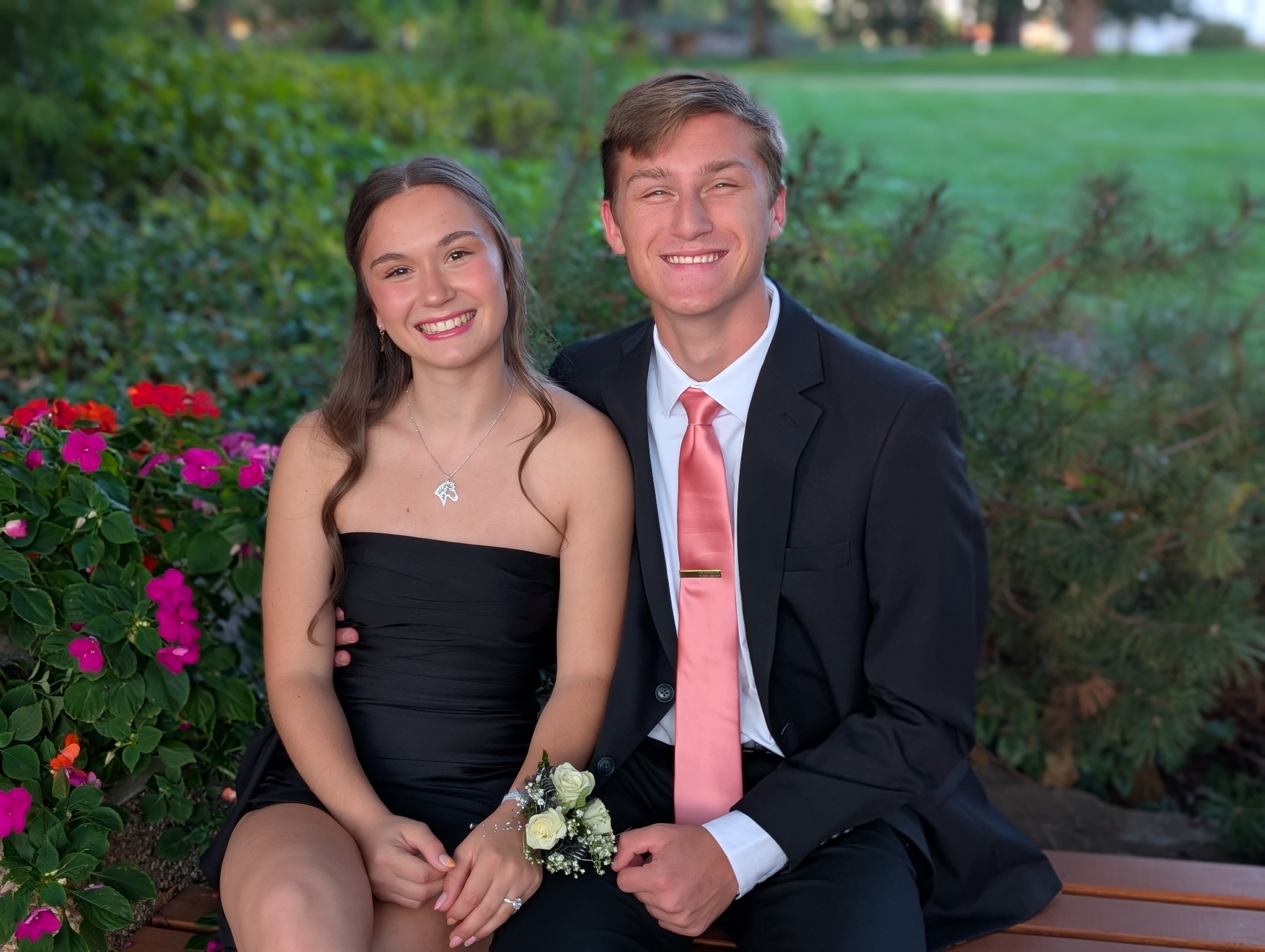 PXL 20251009 232007664.PORTRAIT