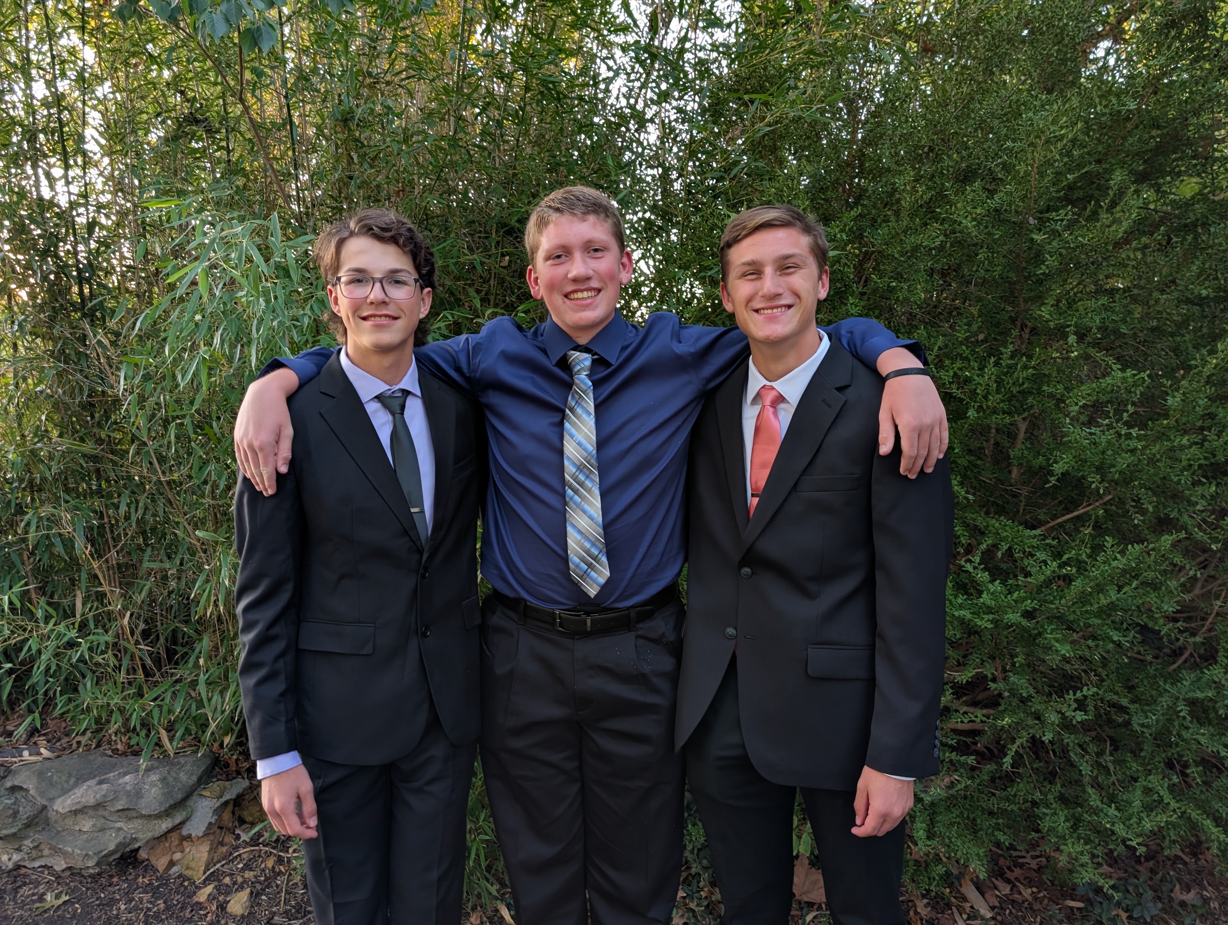 PXL 20251009 232254981