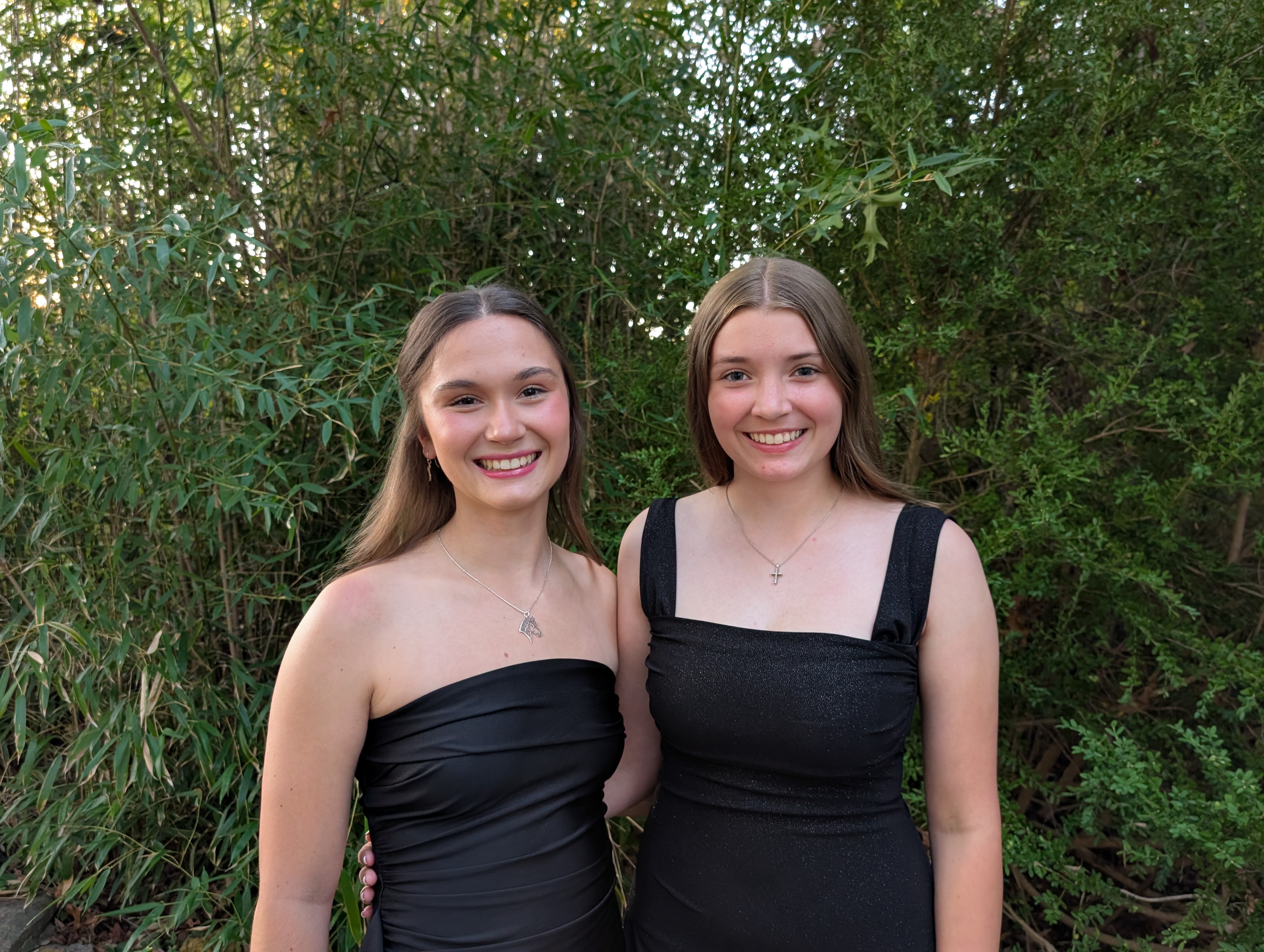 PXL 20251009 232342694