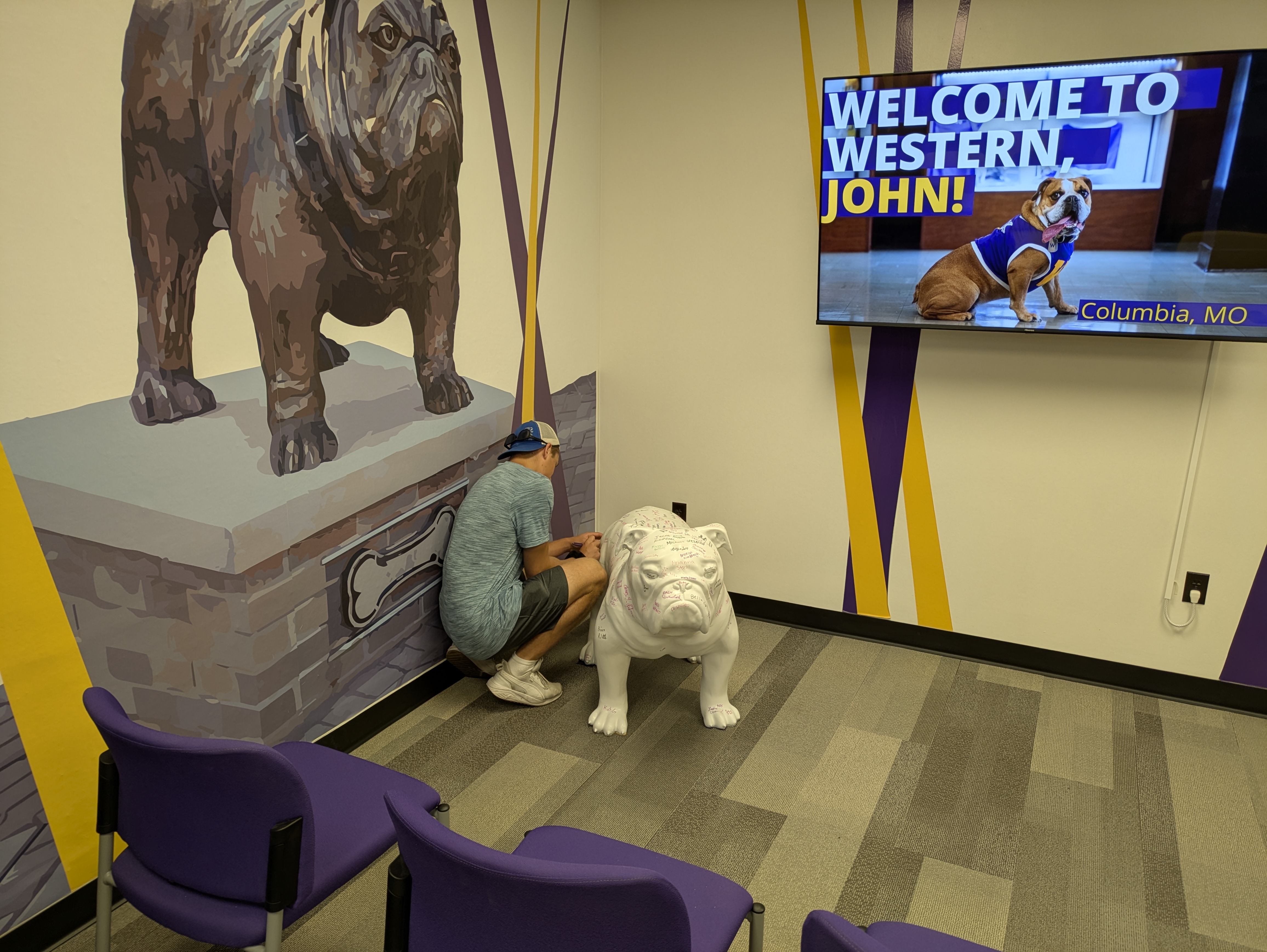 PXL 20250922 175958907.RAW 01.COVER