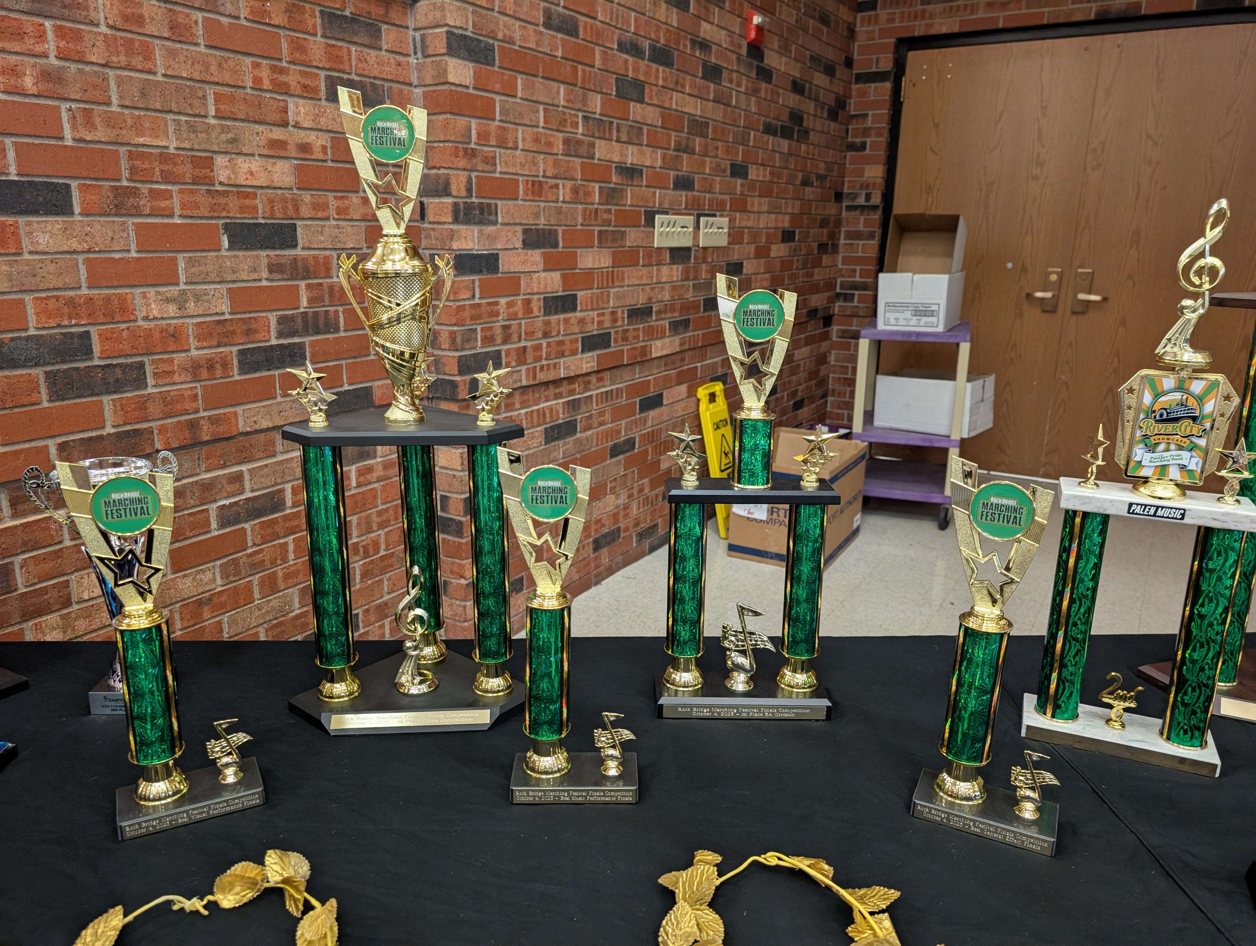 PXL 20251020 231914981