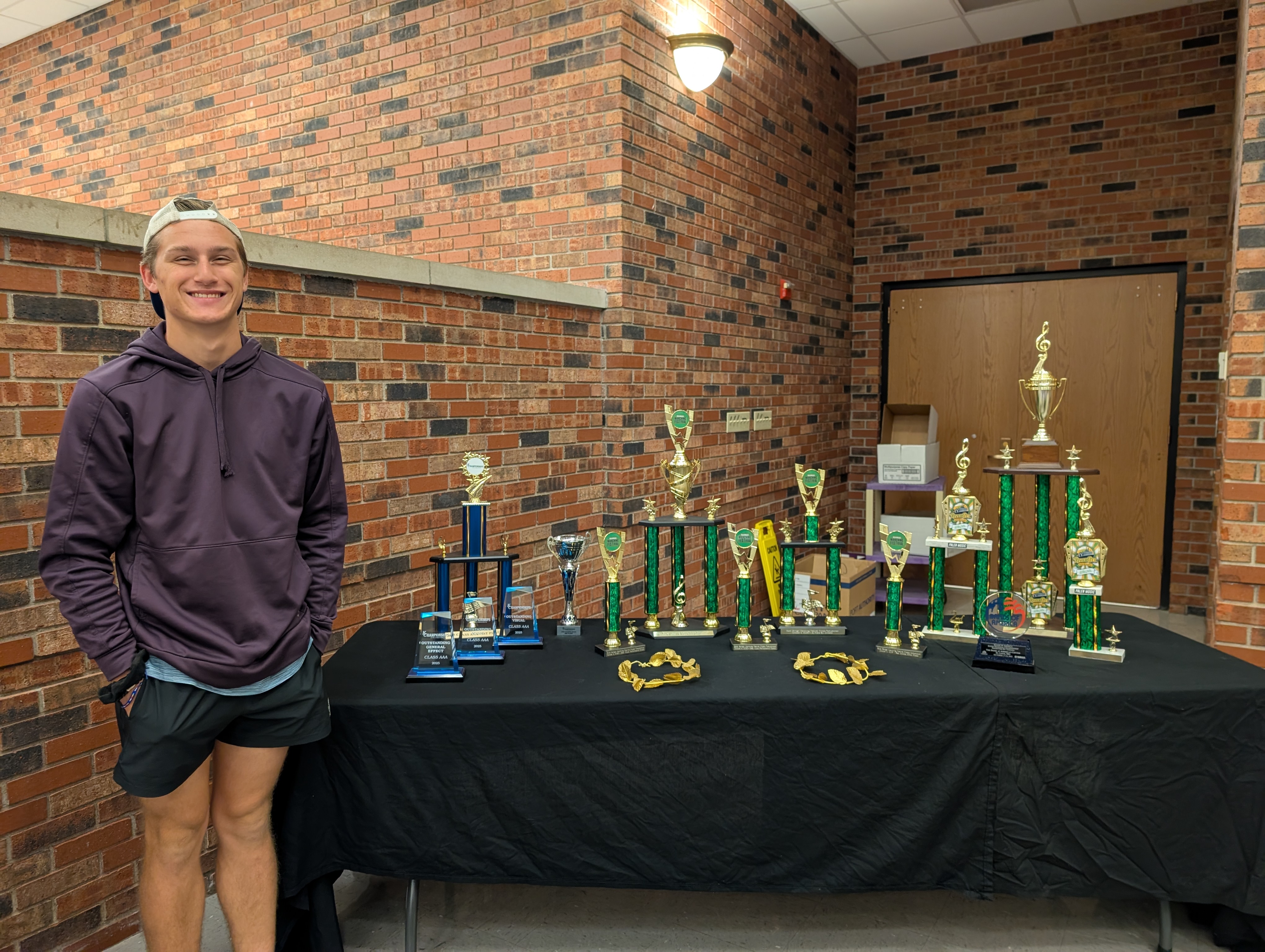 PXL 20251020 234955815