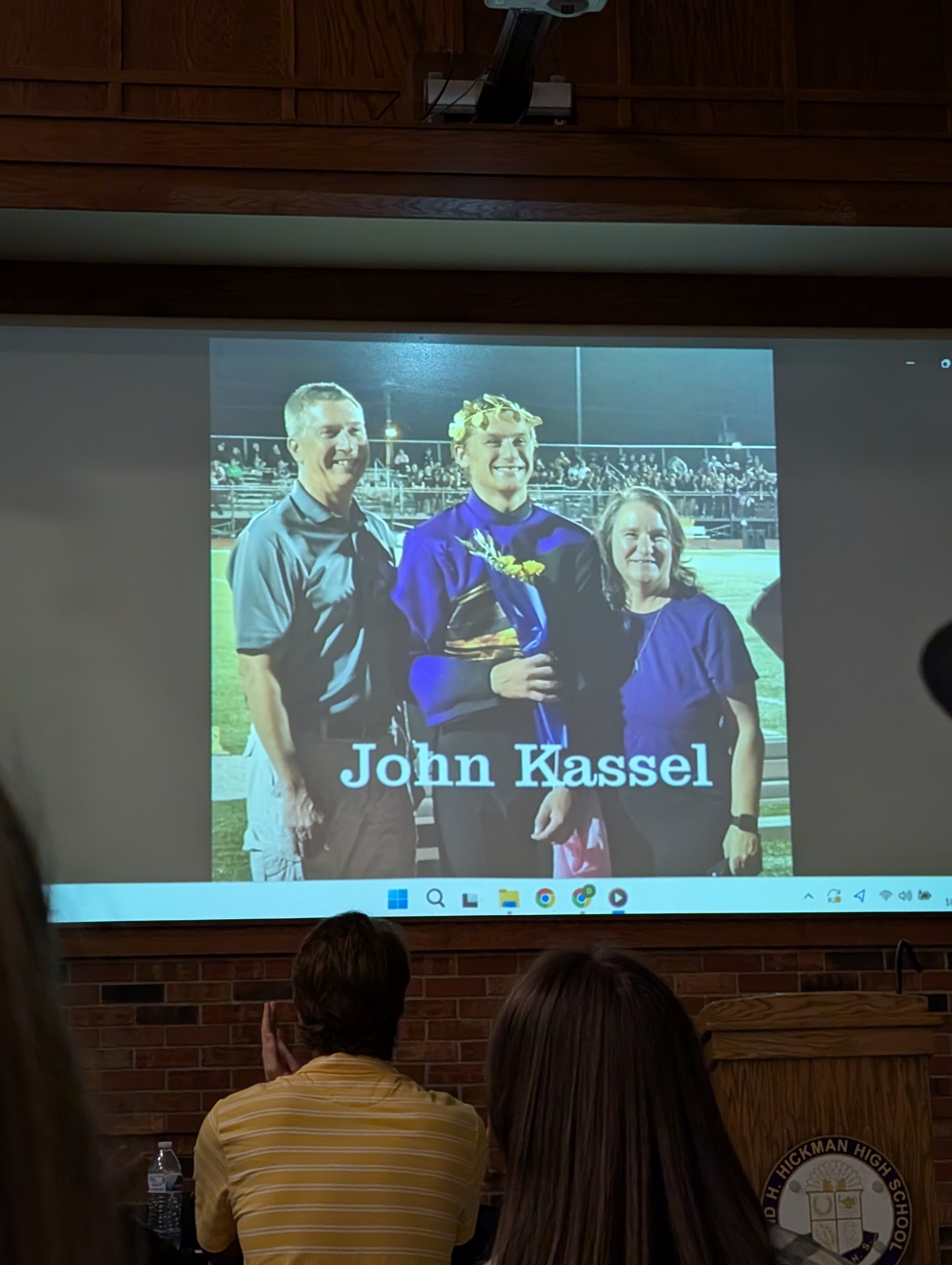 PXL 20251021 020605288