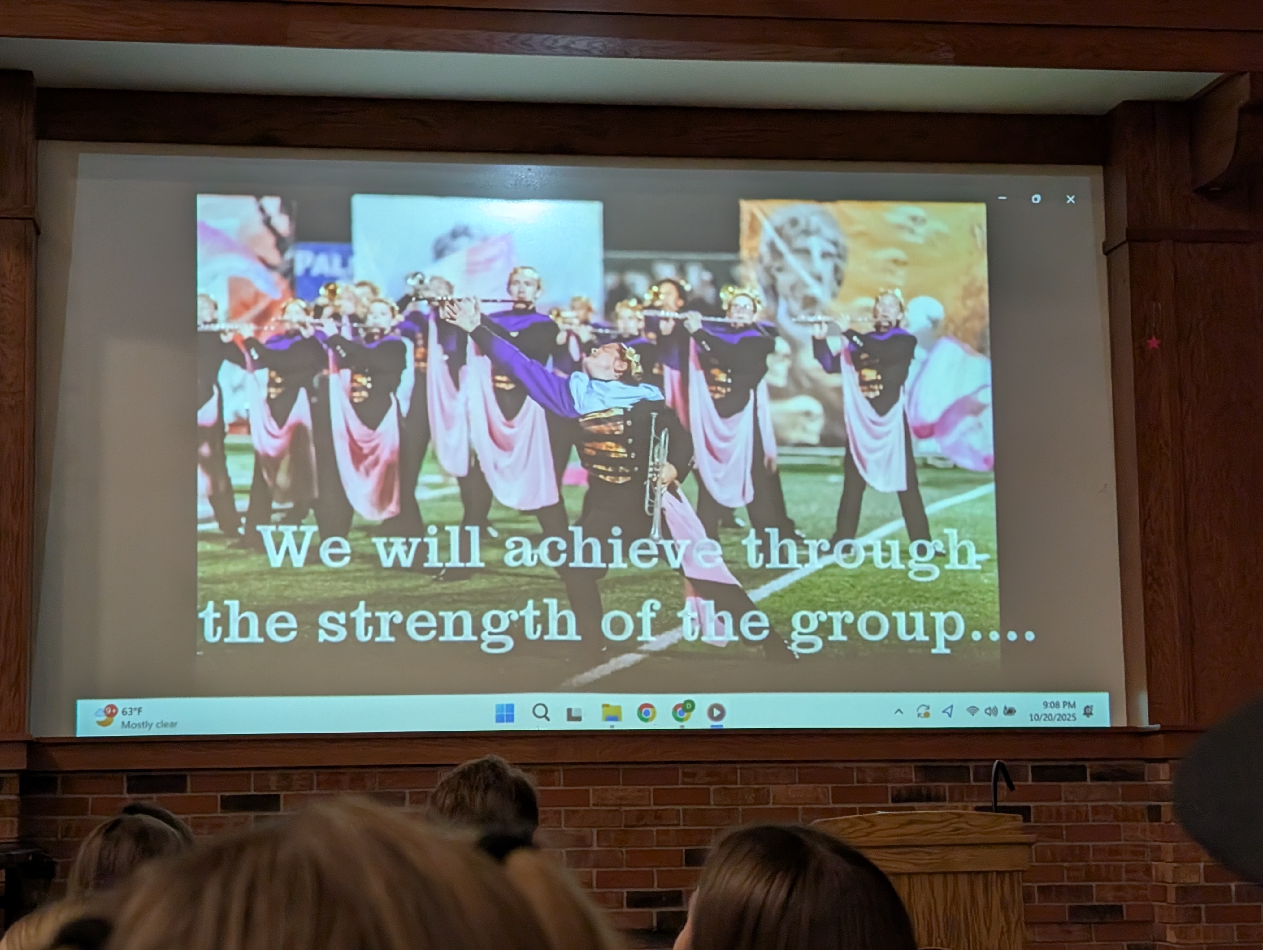 PXL 20251021 020853949