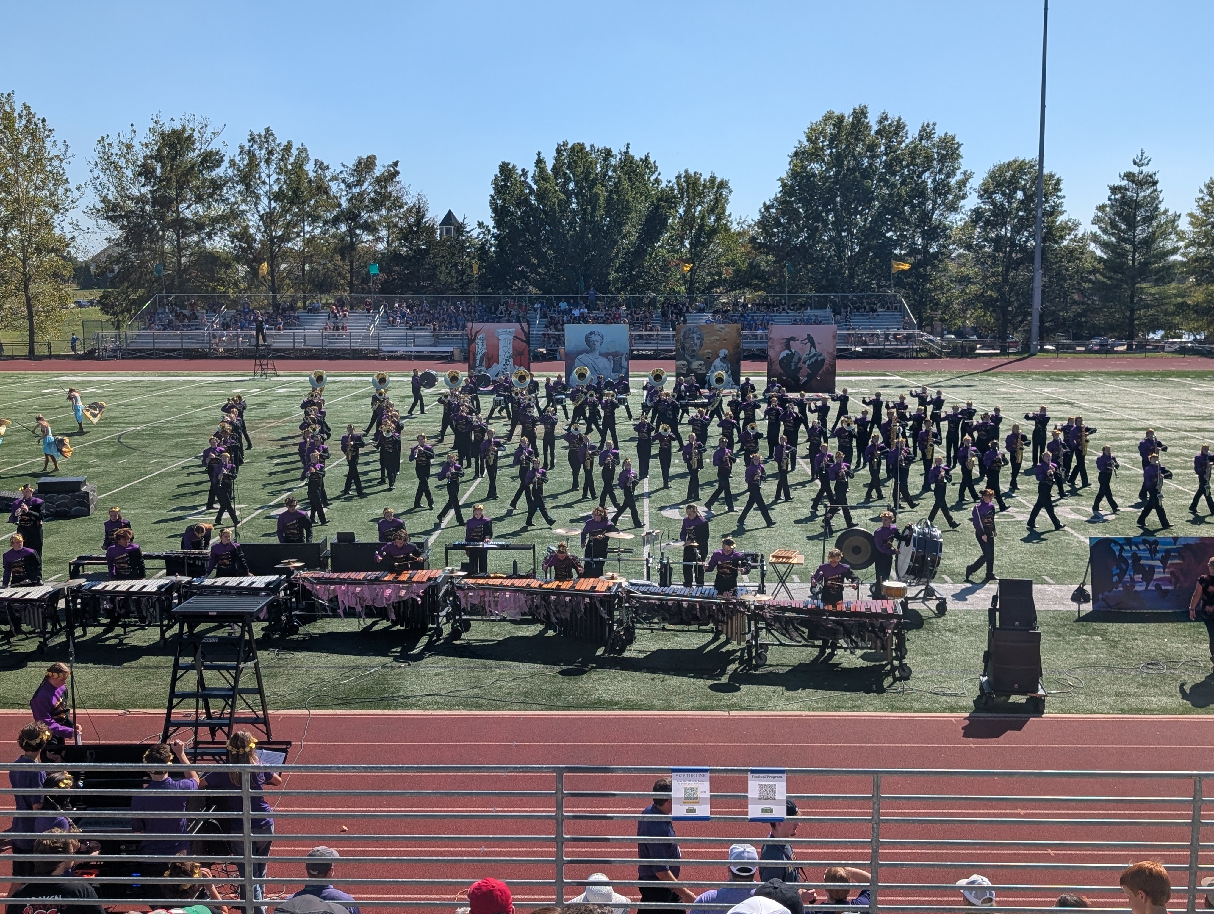 PXL 20251004 191830039