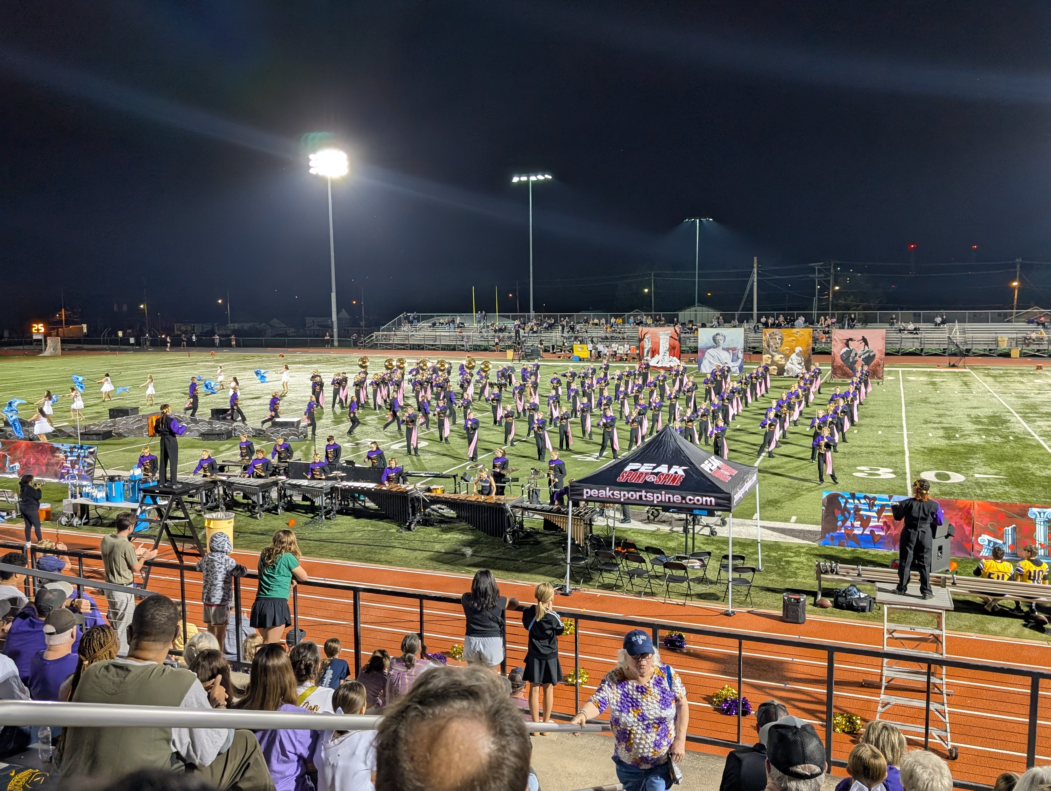 PXL 20250927 013732323