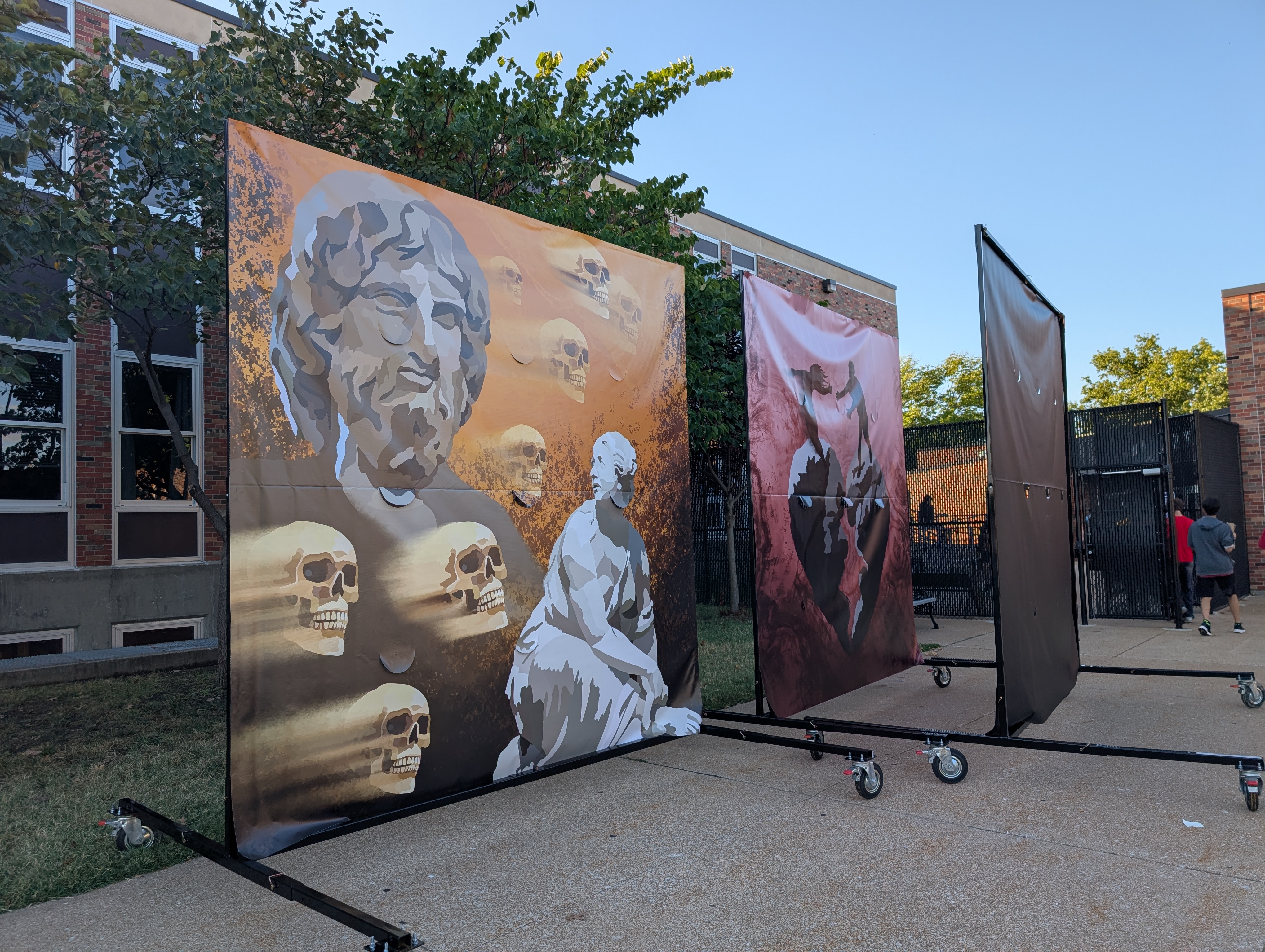 PXL 20250919 221601053