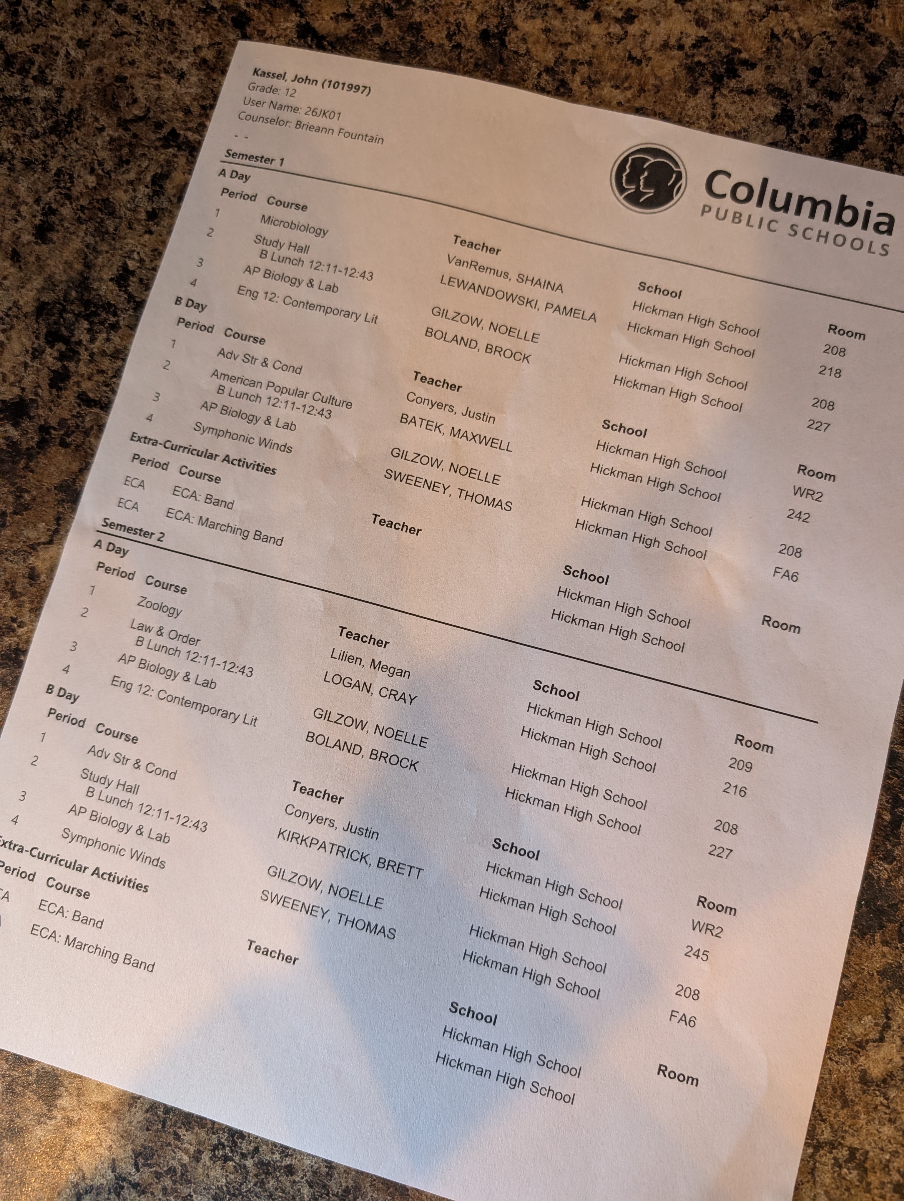 PXL 20250812 231306237