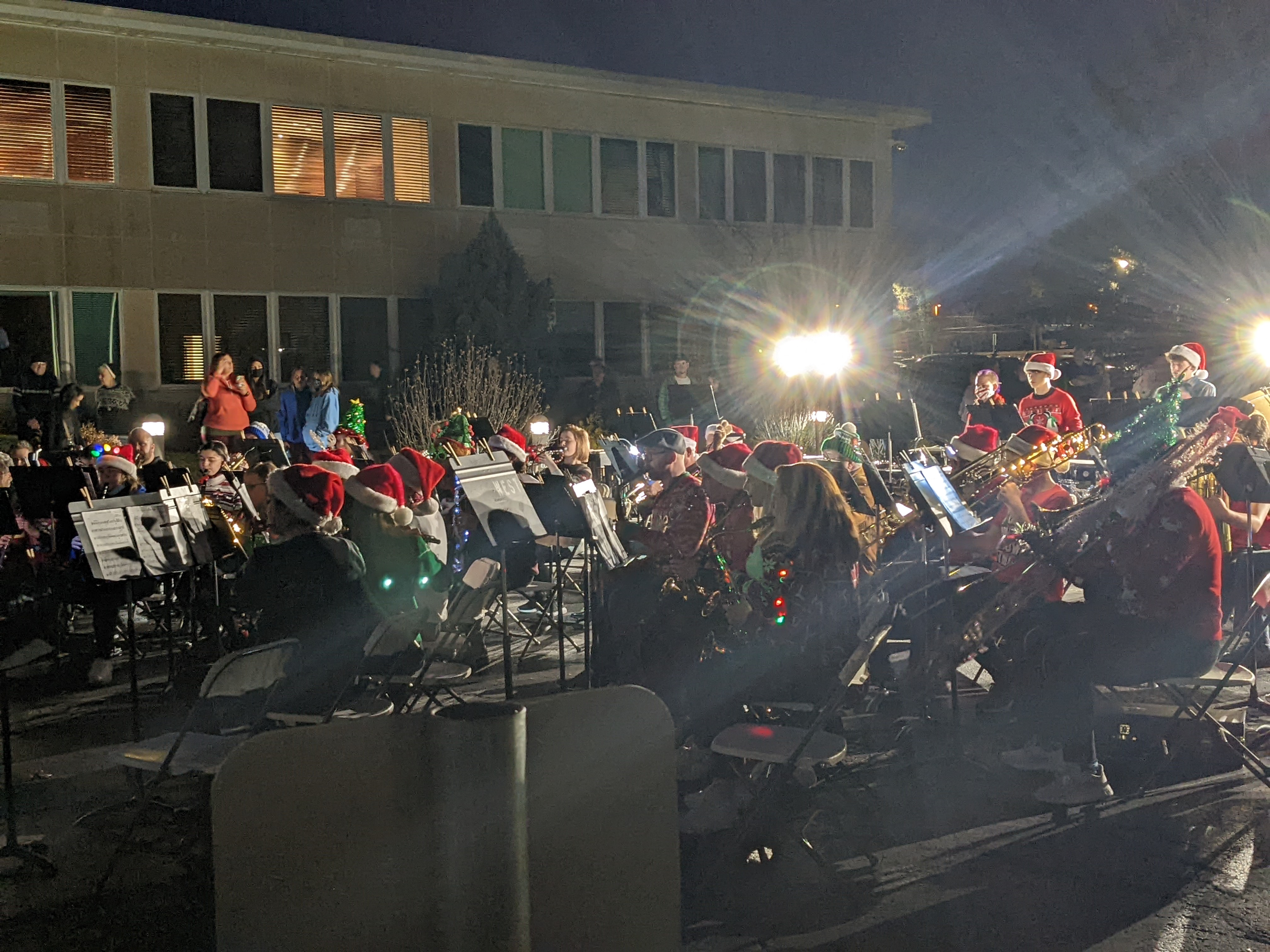 PXL 20211202 233137565