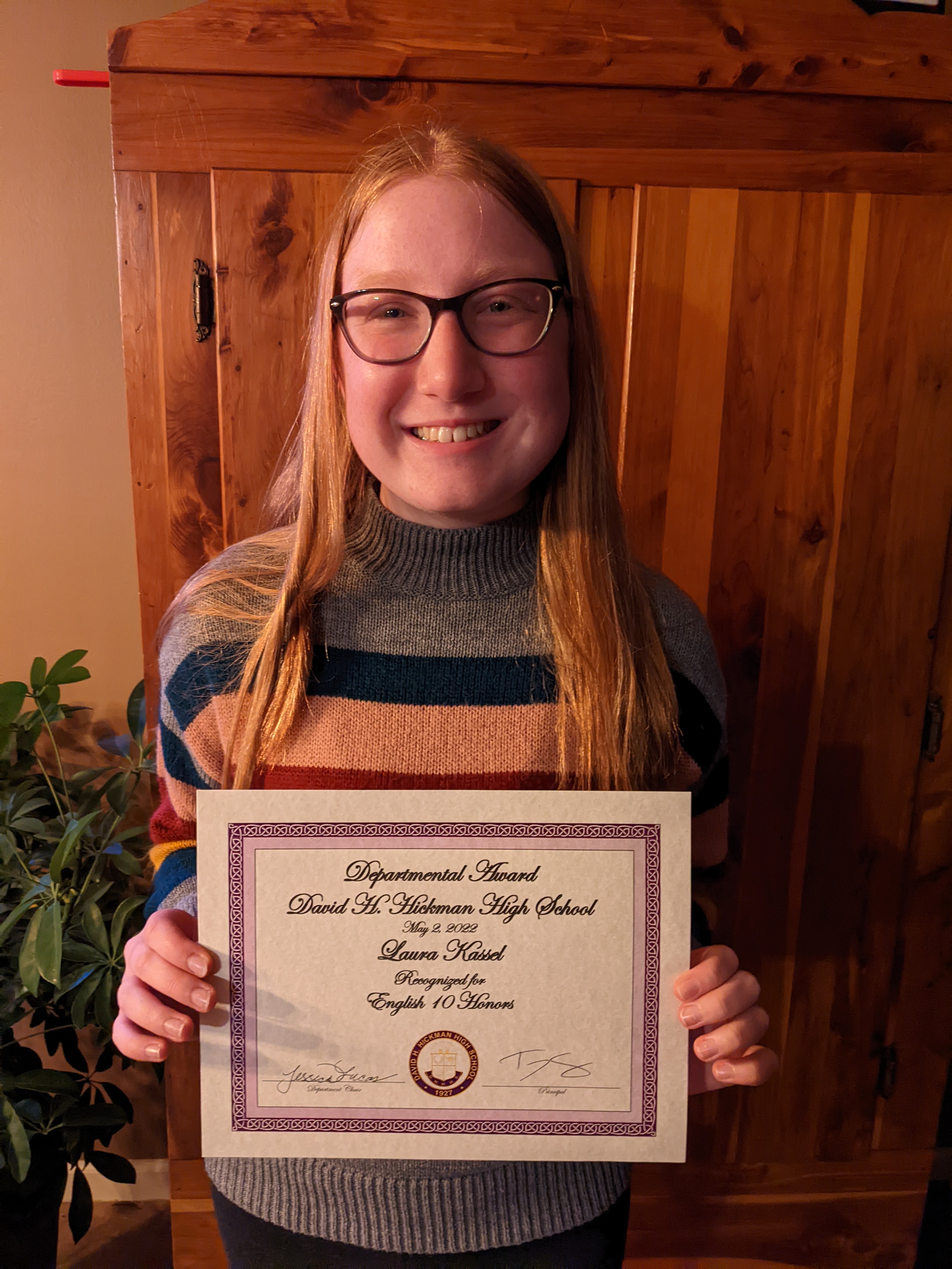 PXL 20220503 005418243