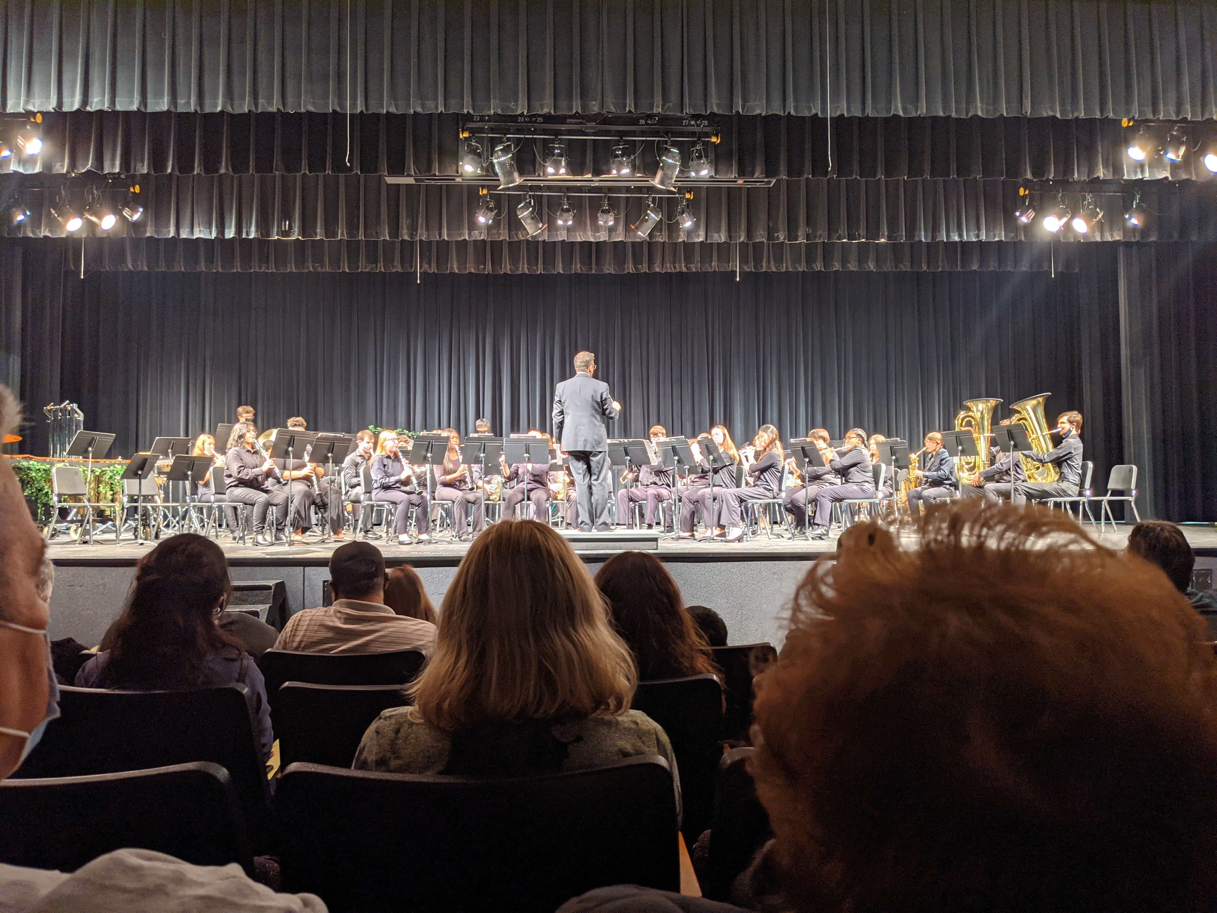 PXL 20211021 002123731