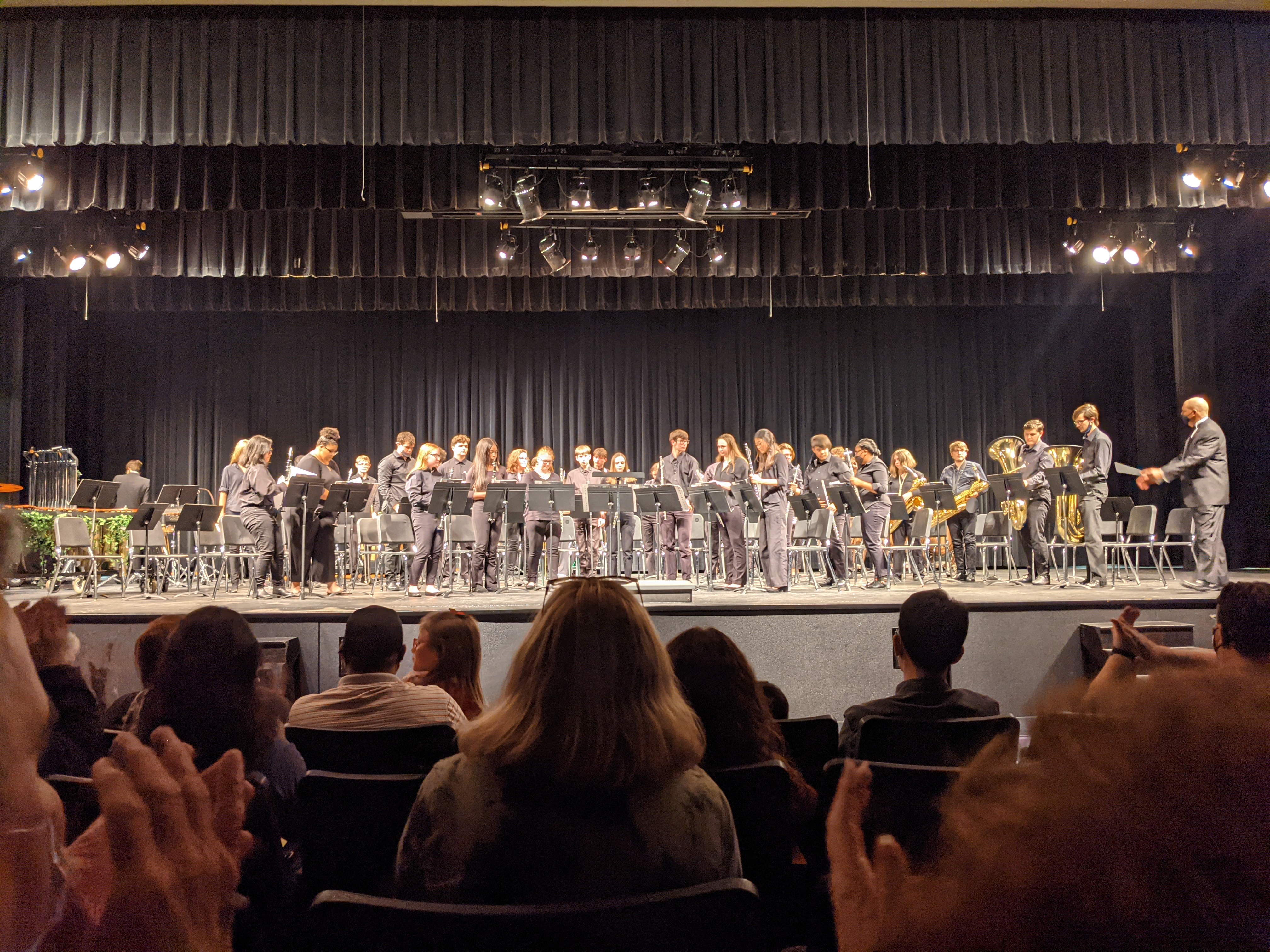 PXL 20211021 003308823