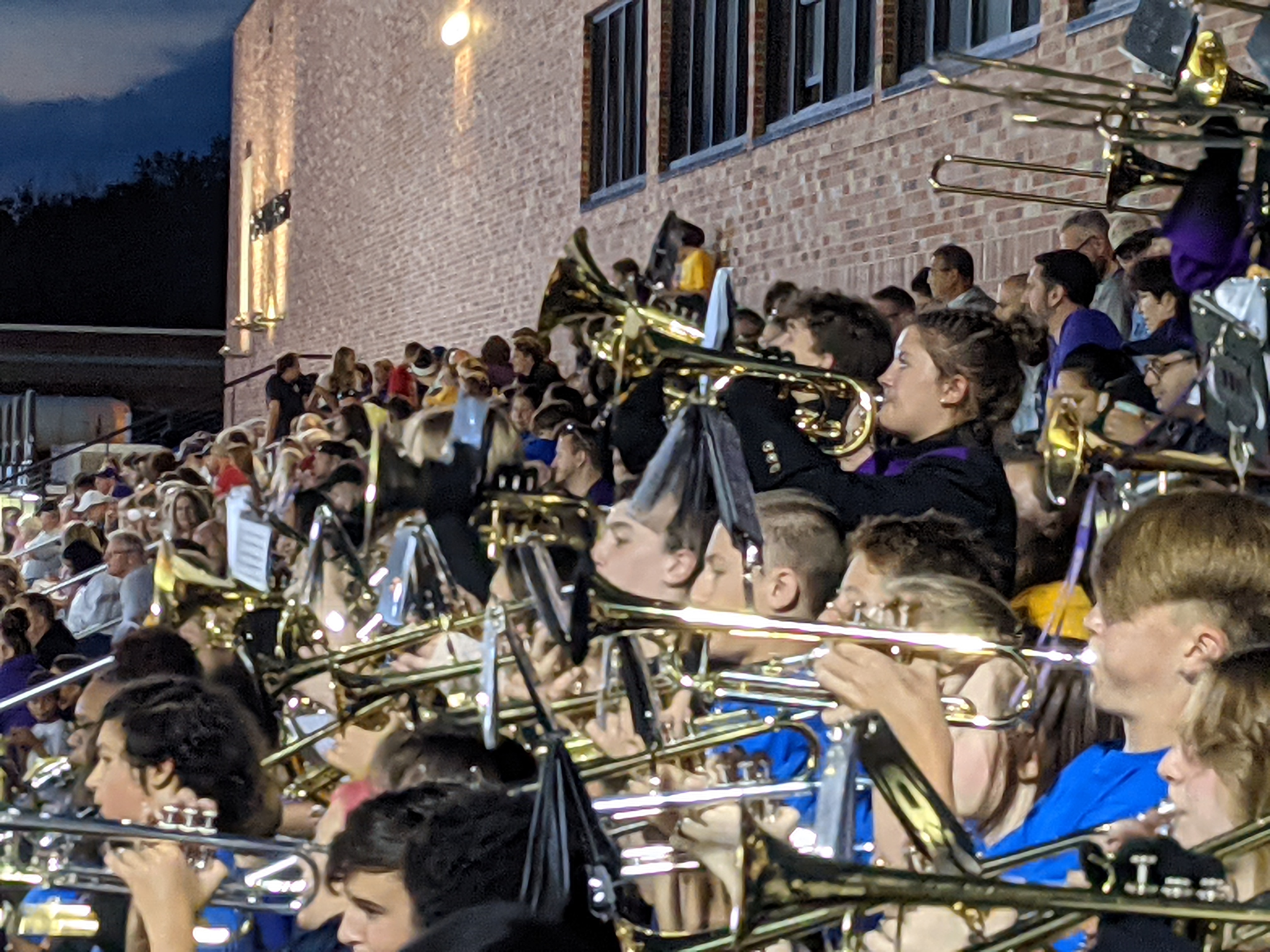 PXL 20211009 000956056.MP