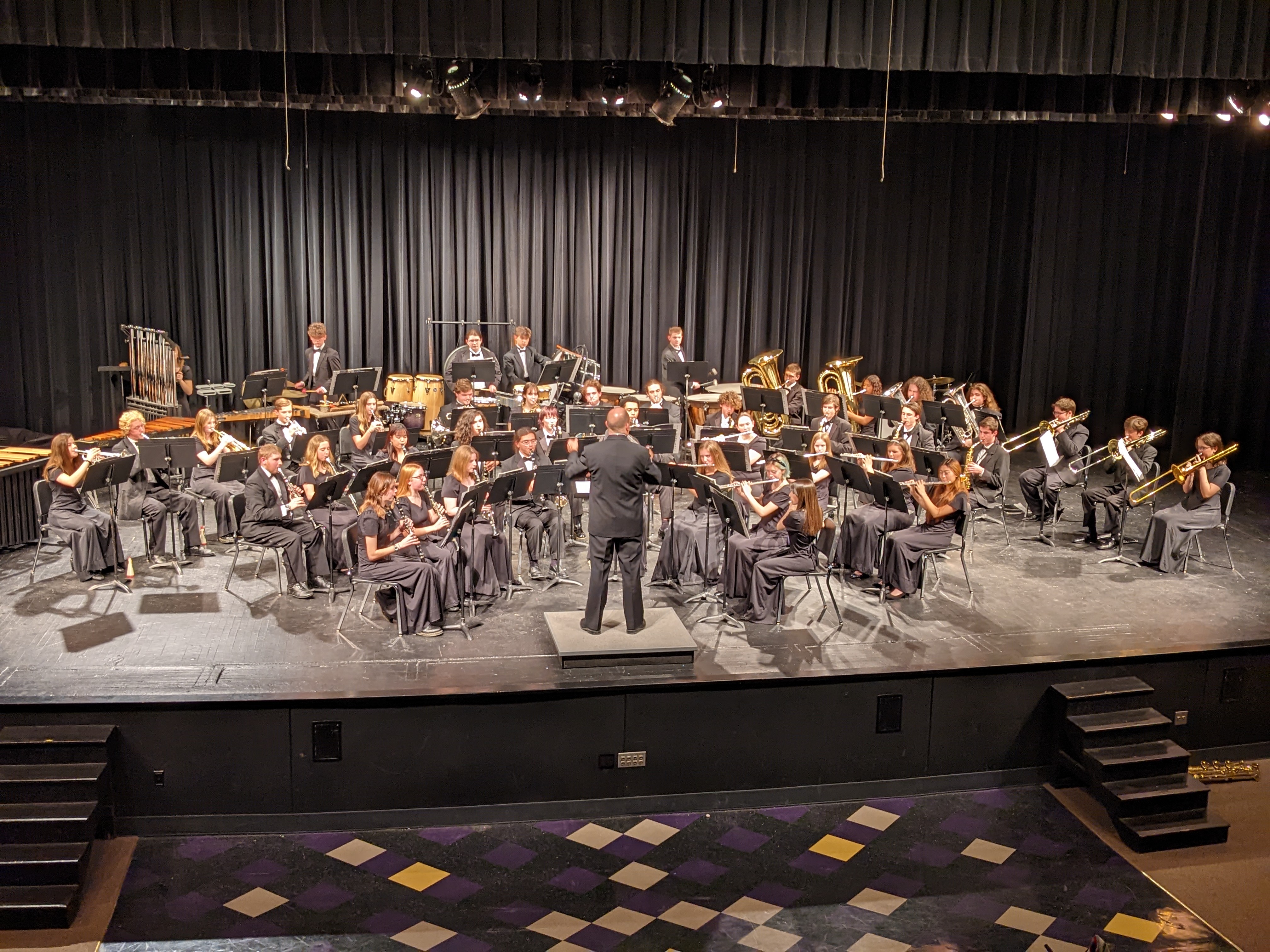 PXL 20221207 013620486