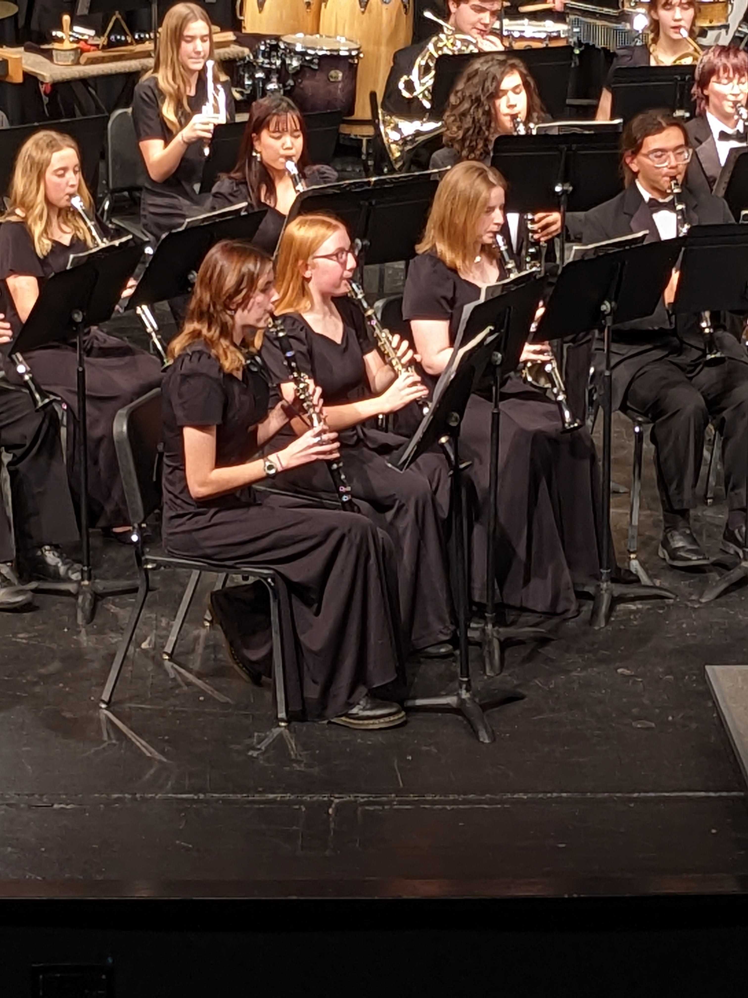 PXL 20221207 013631336