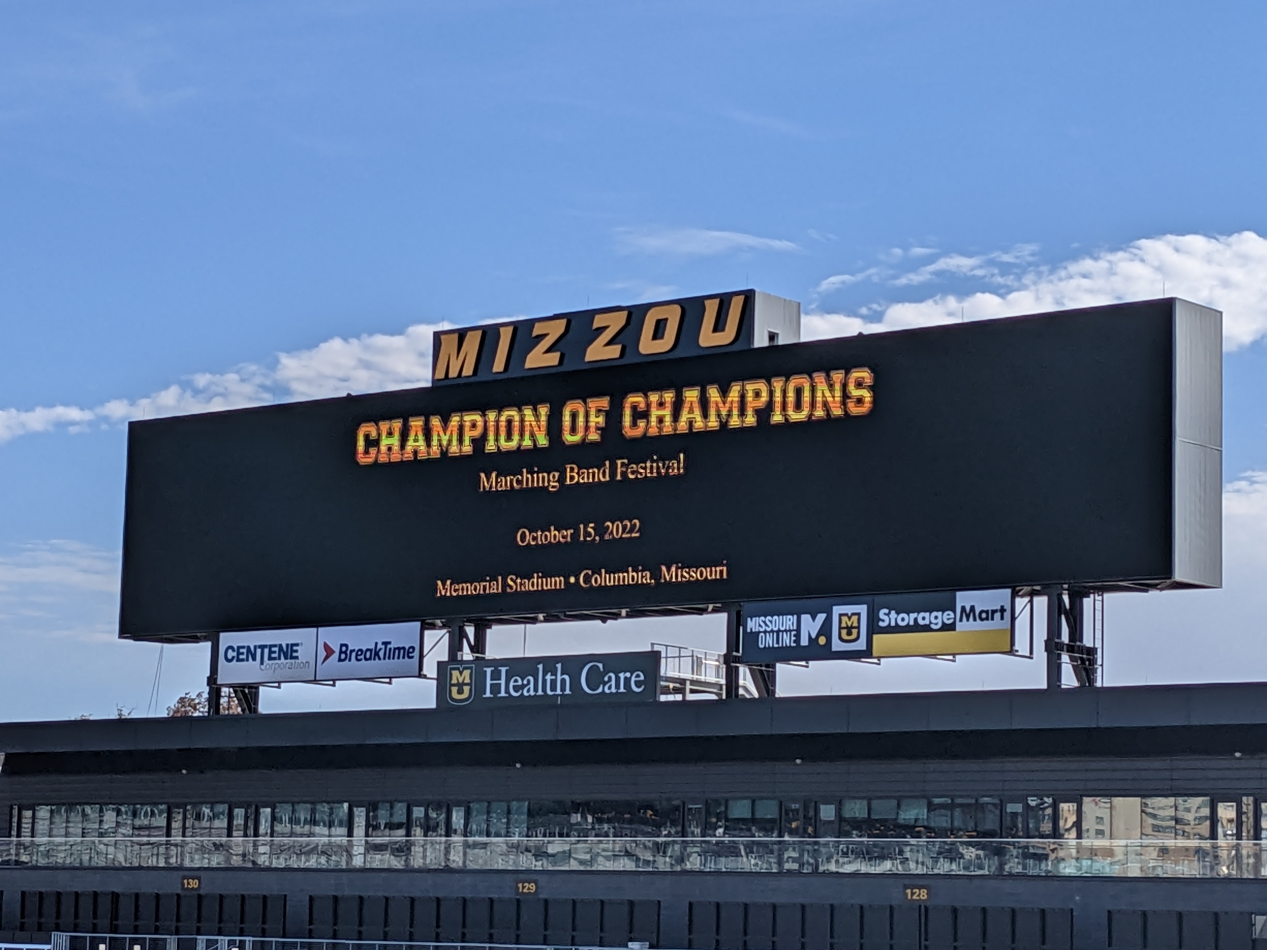 PXL 20221015 201439380