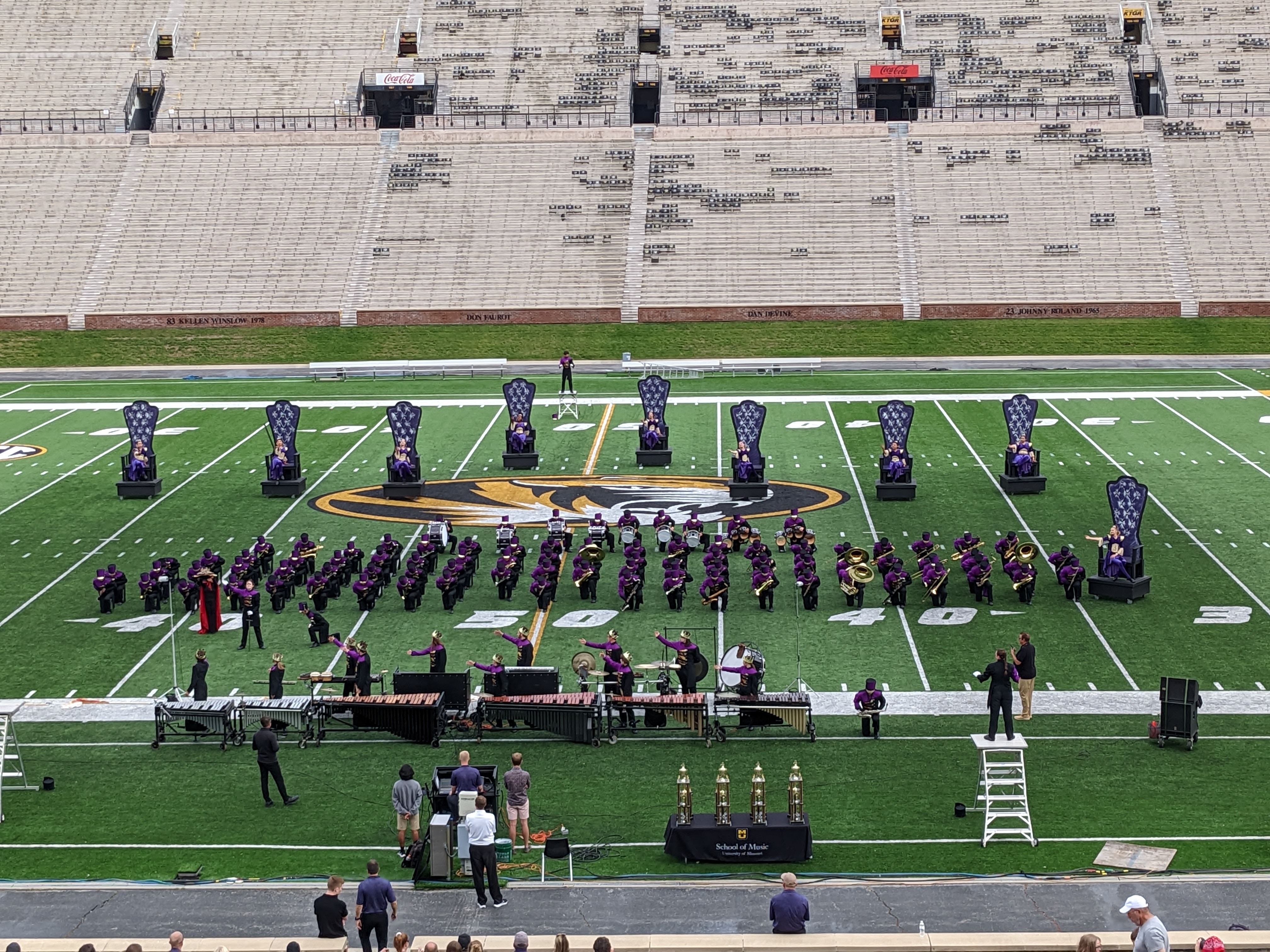 PXL 20221015 210003433