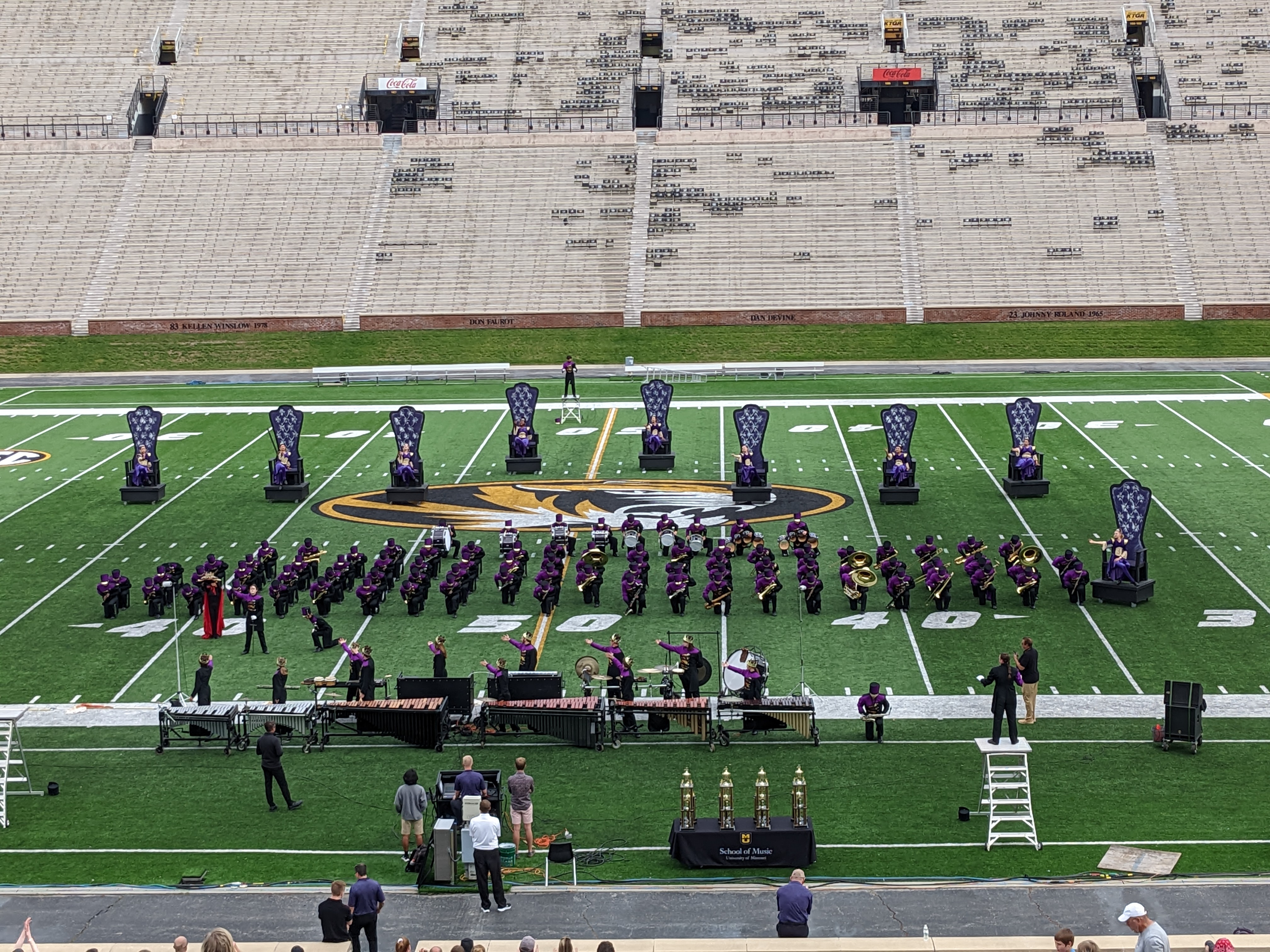 PXL 20221015 210004374