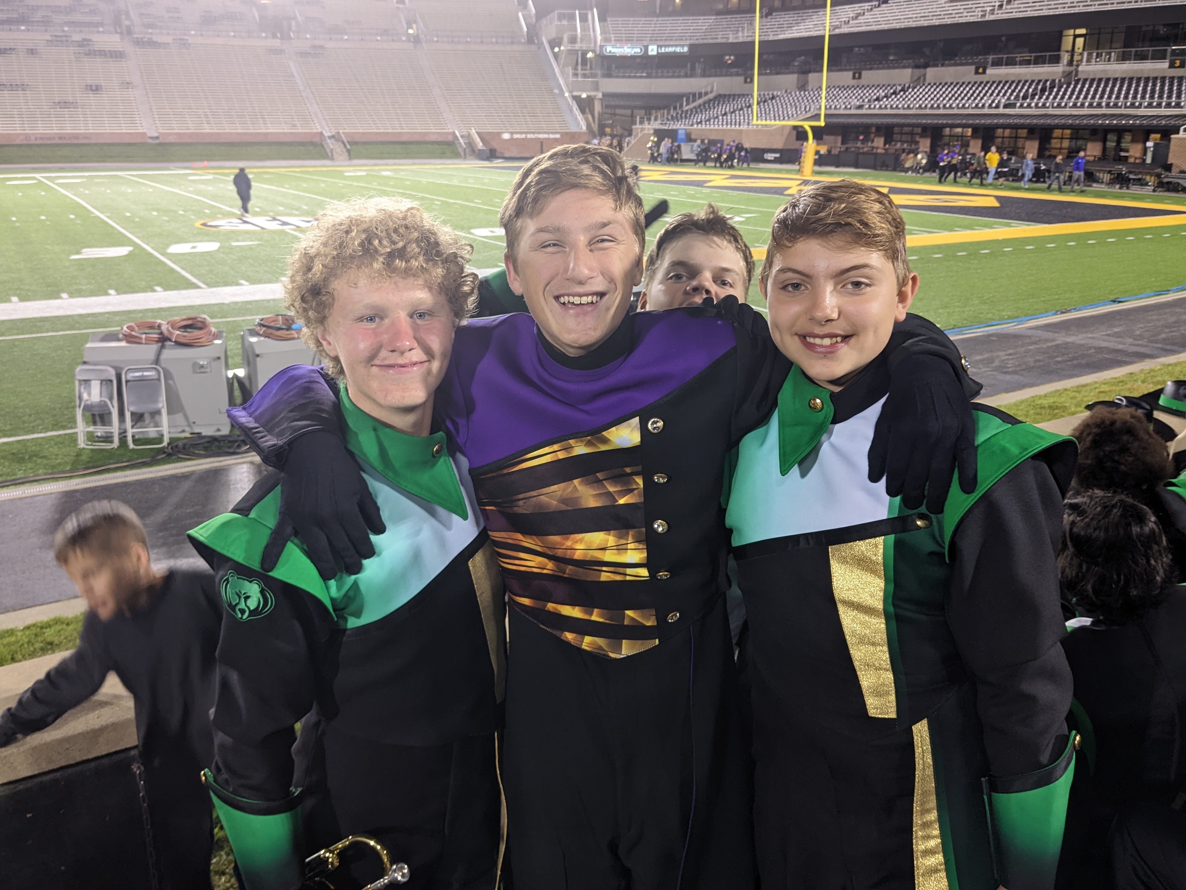 PXL 20221016 020321468