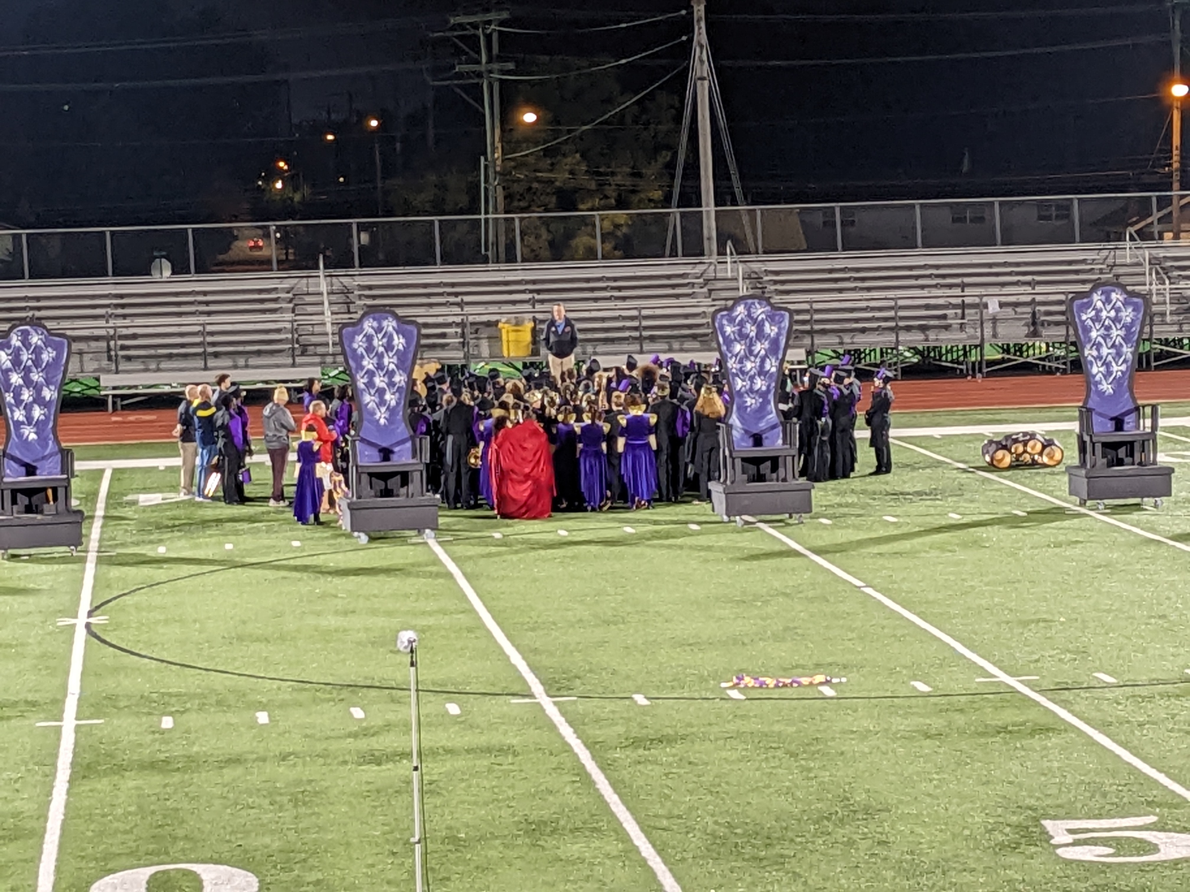 PXL 20221012 015013260