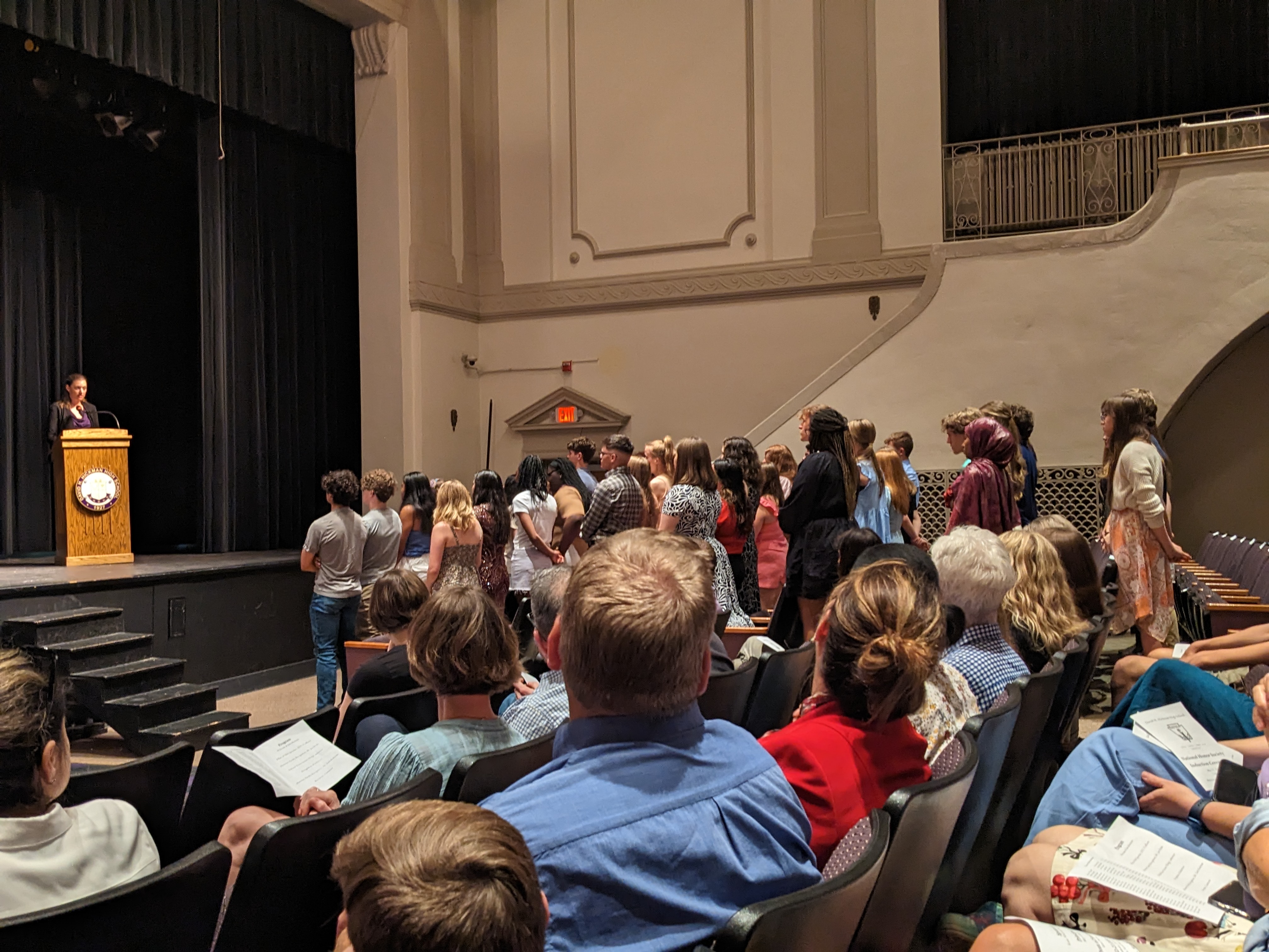 PXL 20230518 001324035