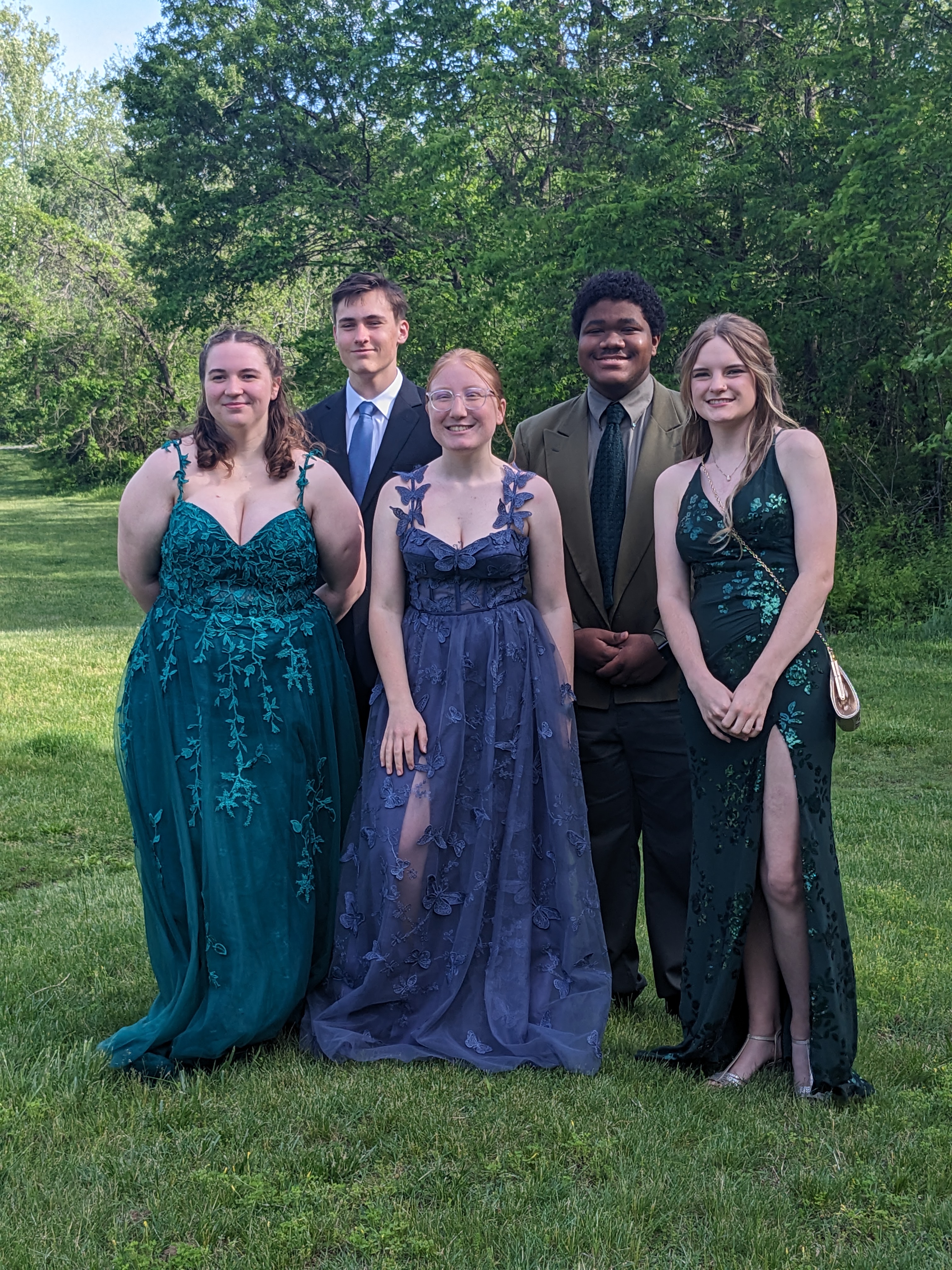 PXL 20240504 221024378