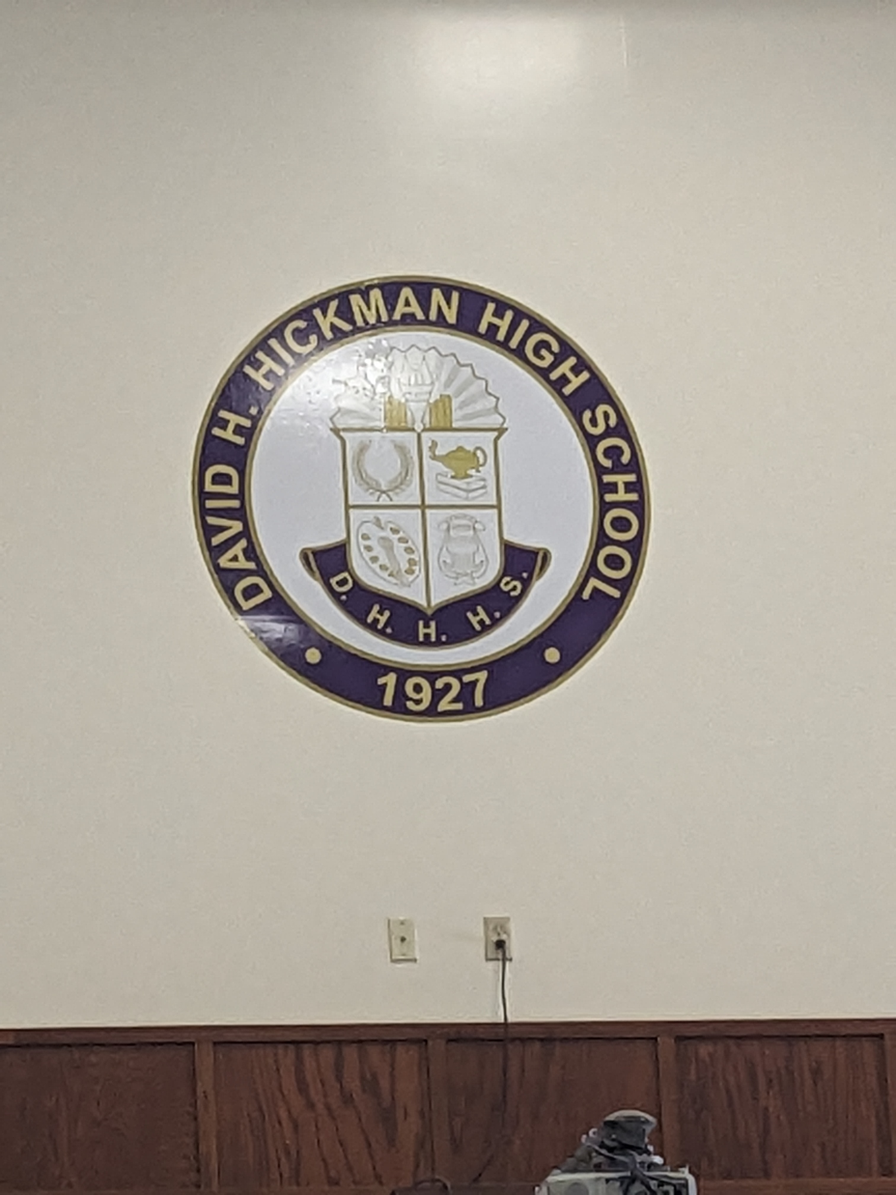 PXL 20240501 232512290