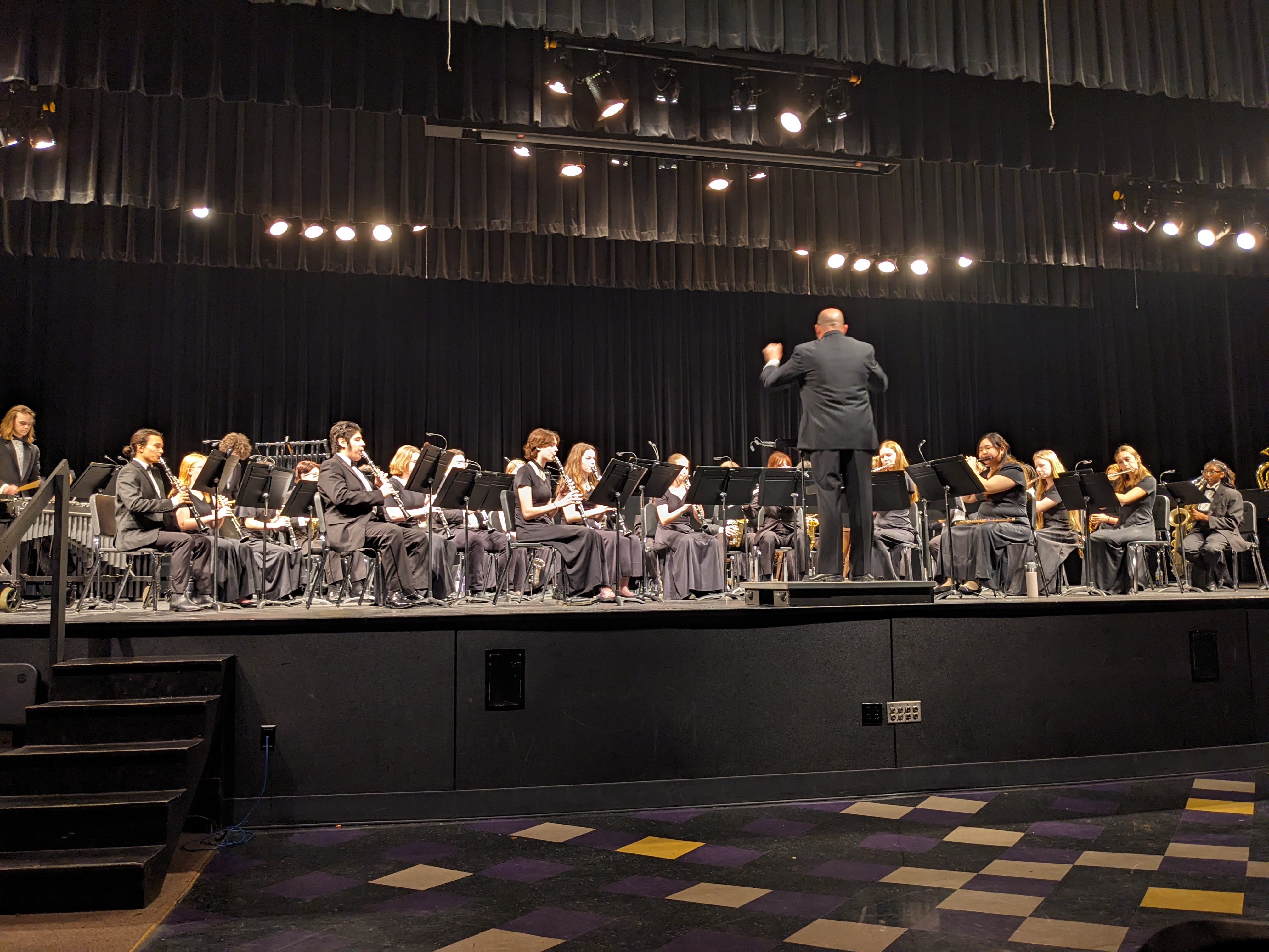 PXL 20240507 000226024