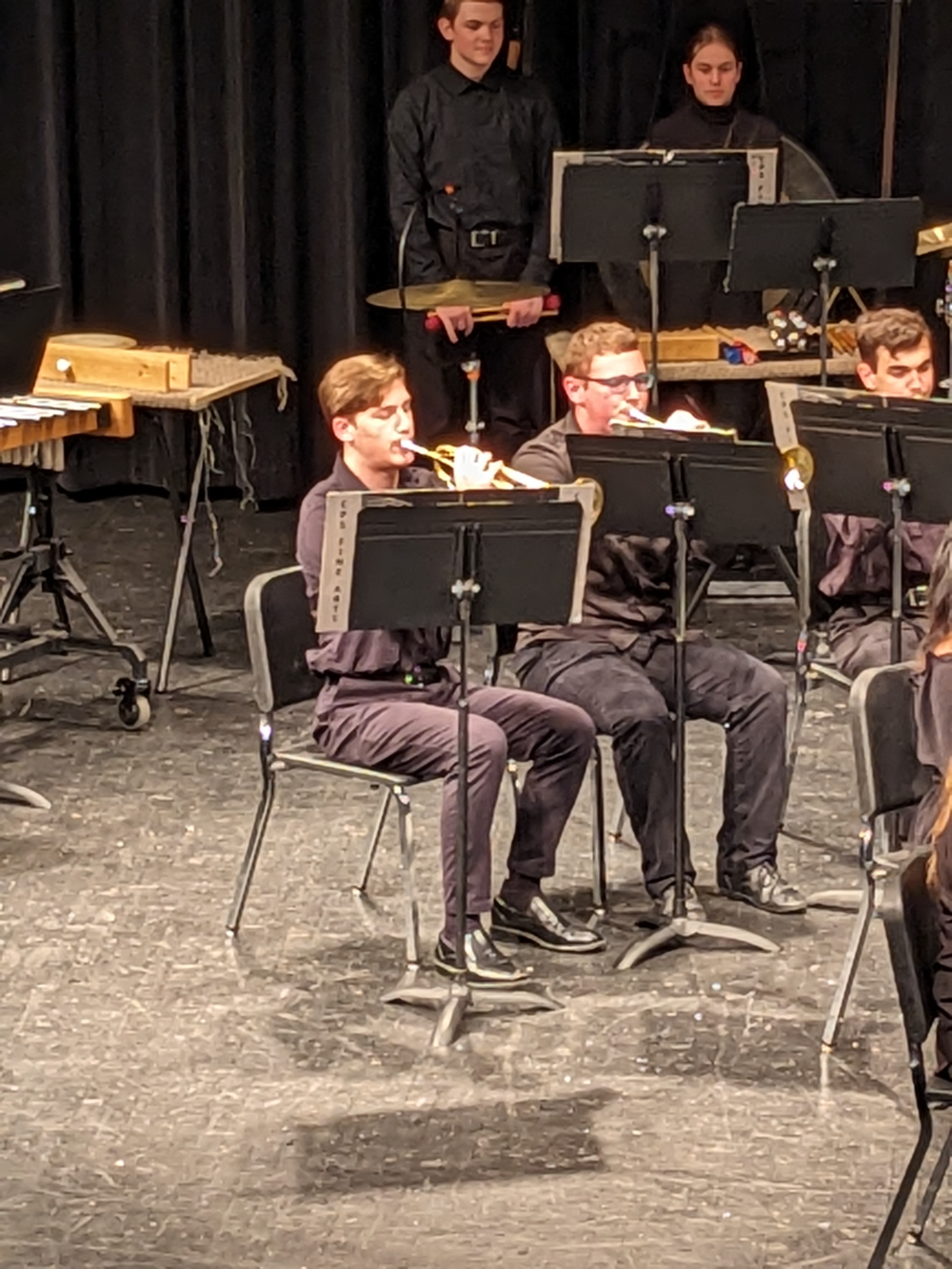 PXL 20240508 003032516