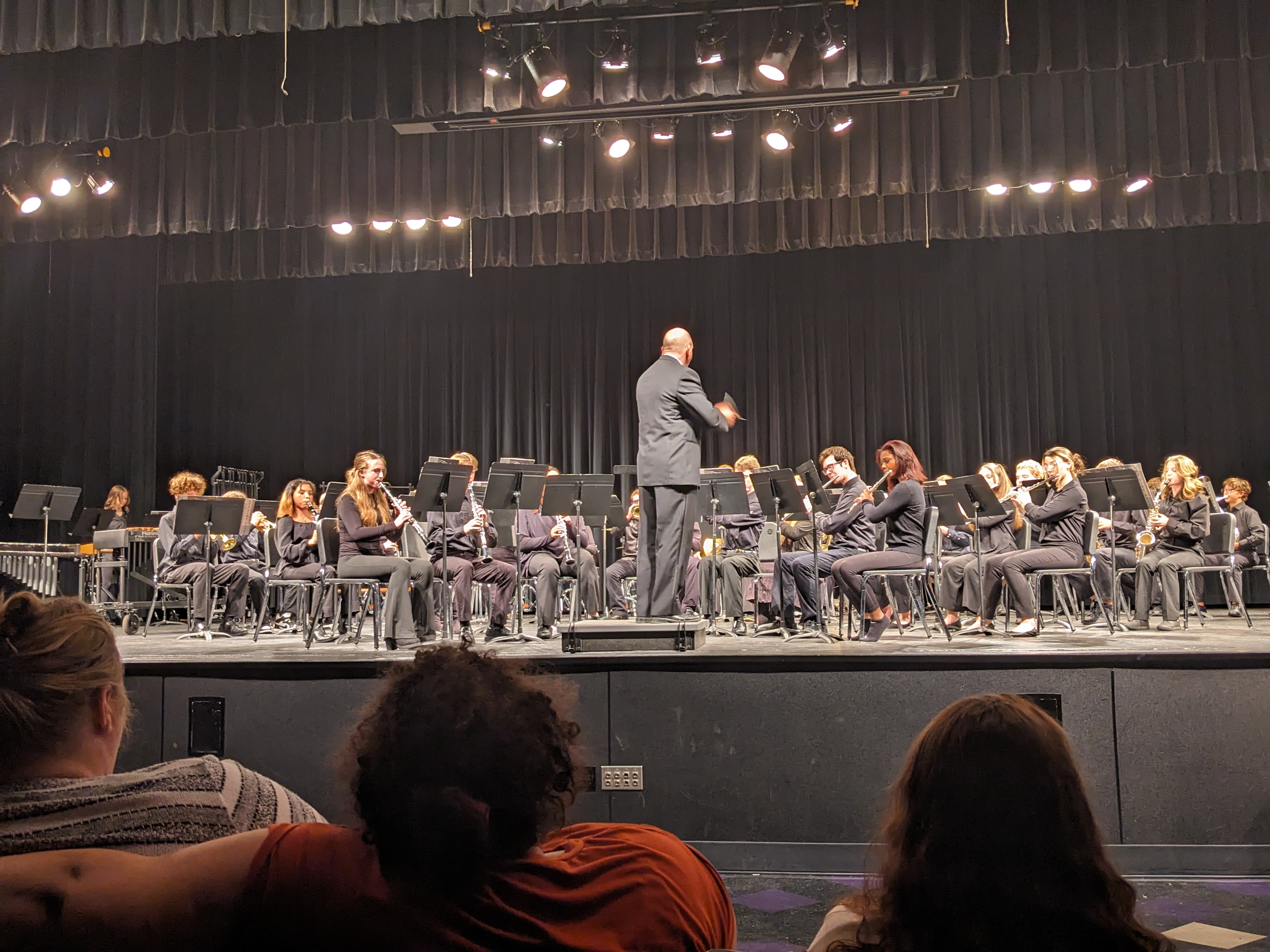 PXL 20231018 002543665