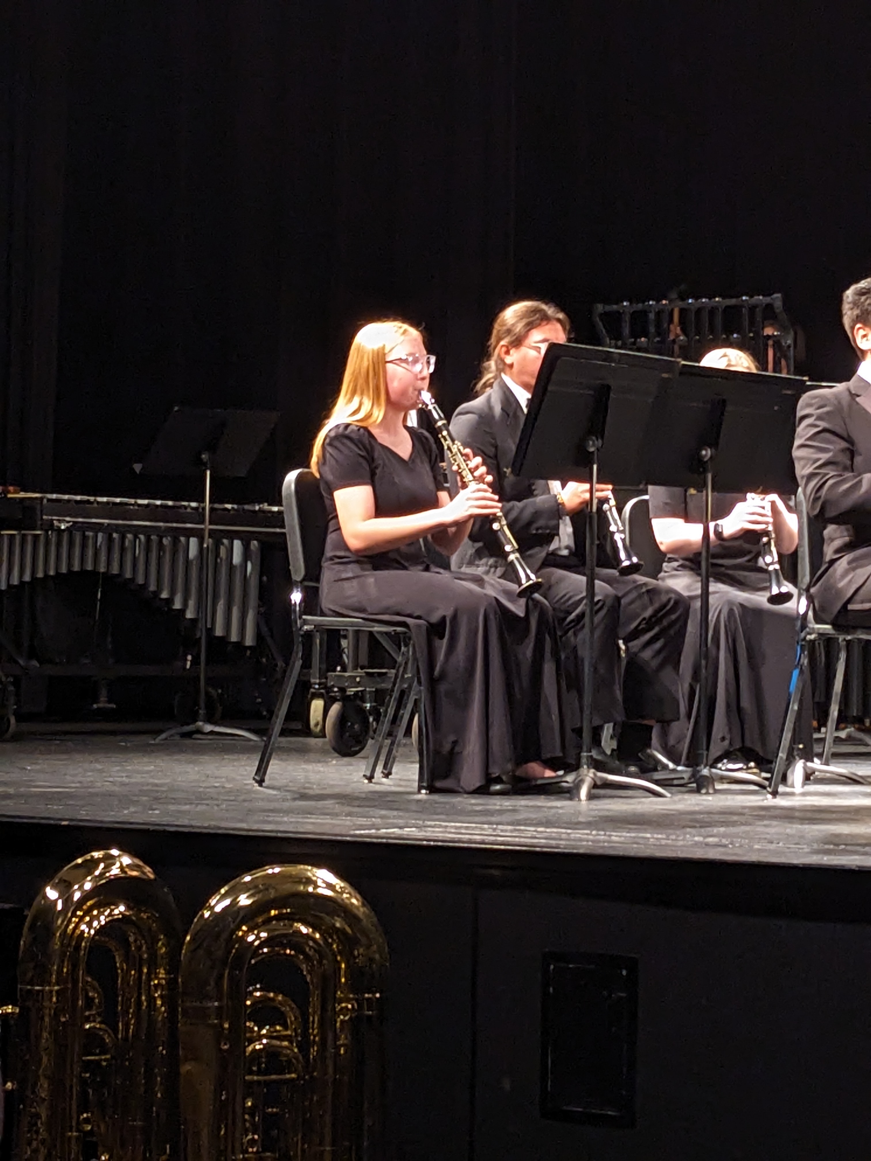 PXL 20231018 005157255