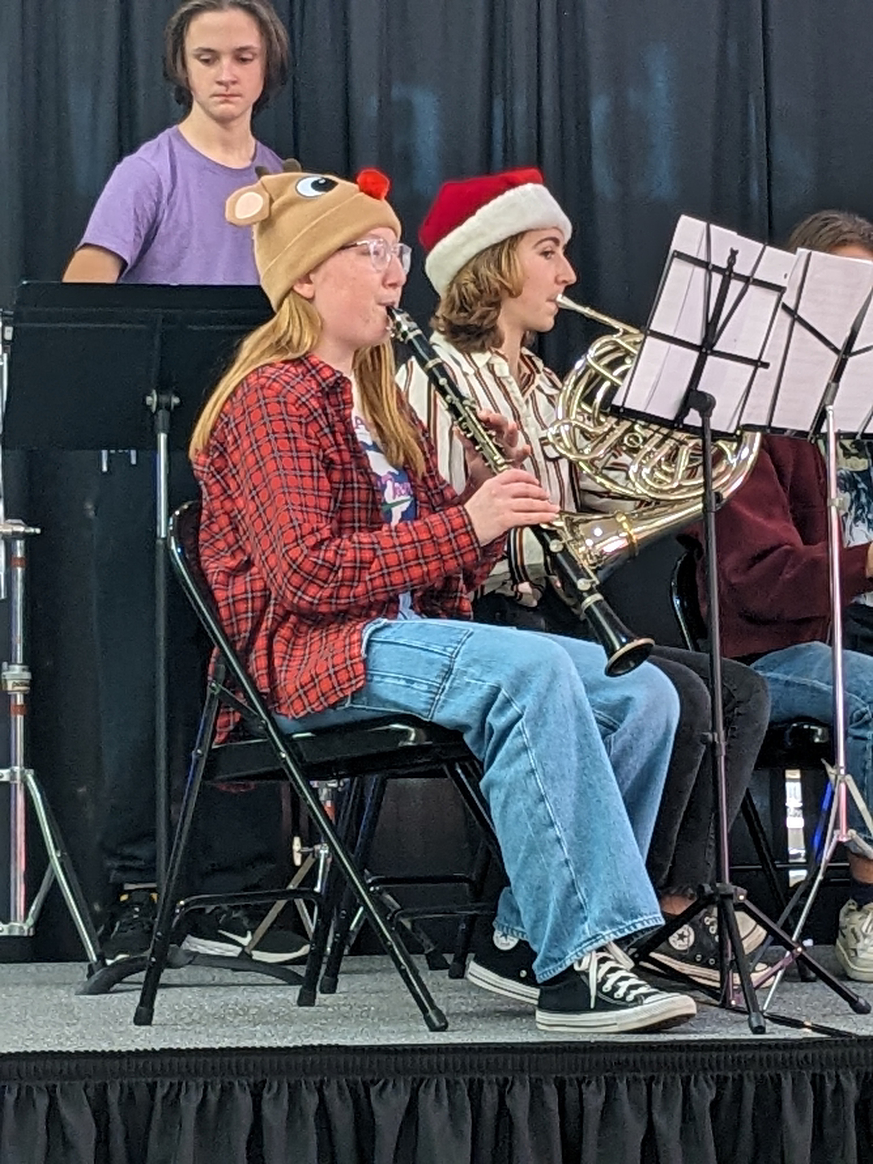 PXL 20231214 001747580.PORTRAIT.ORIGINAL